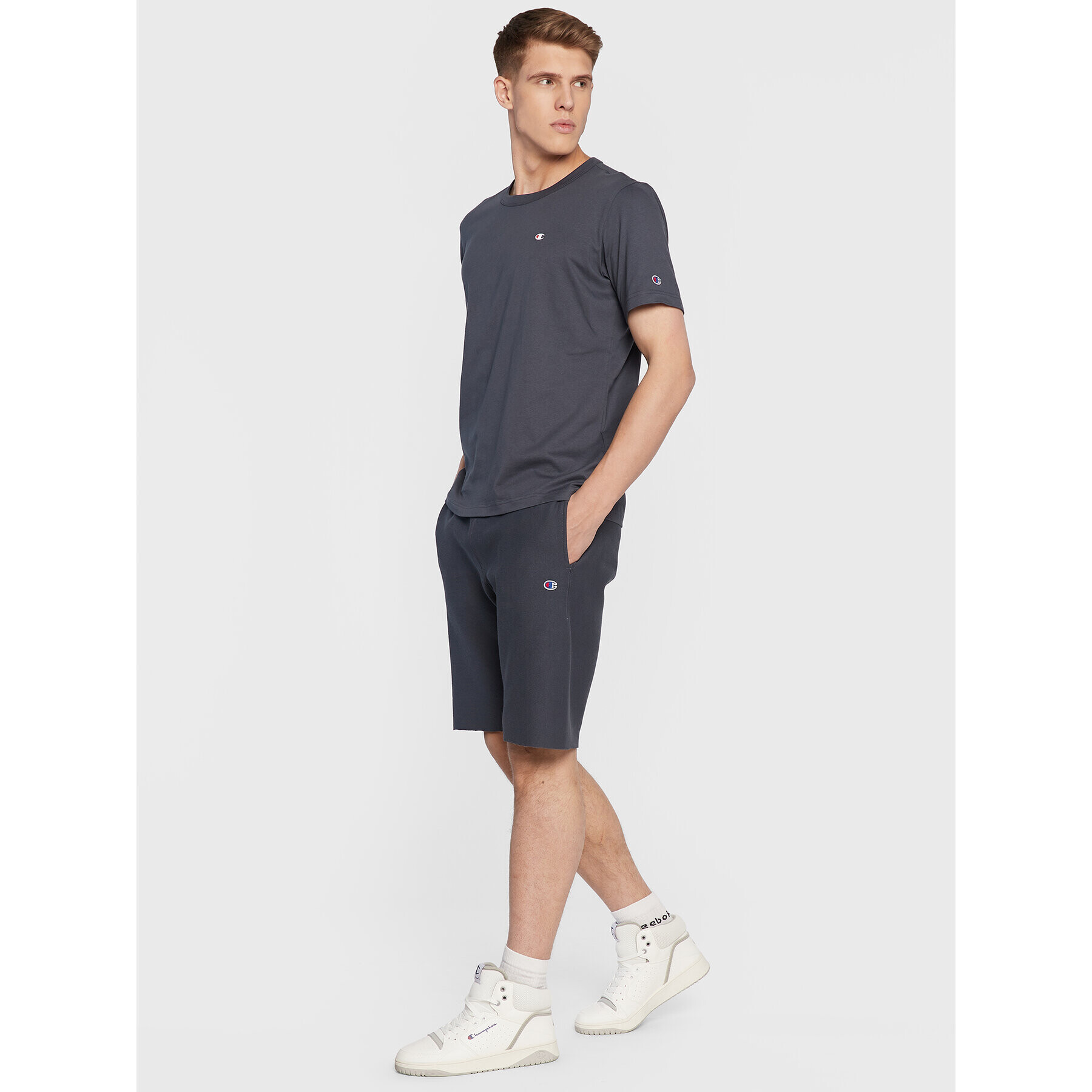 Champion Спортни шорти Logo 216543 Син Custom Fit - Pepit.bg