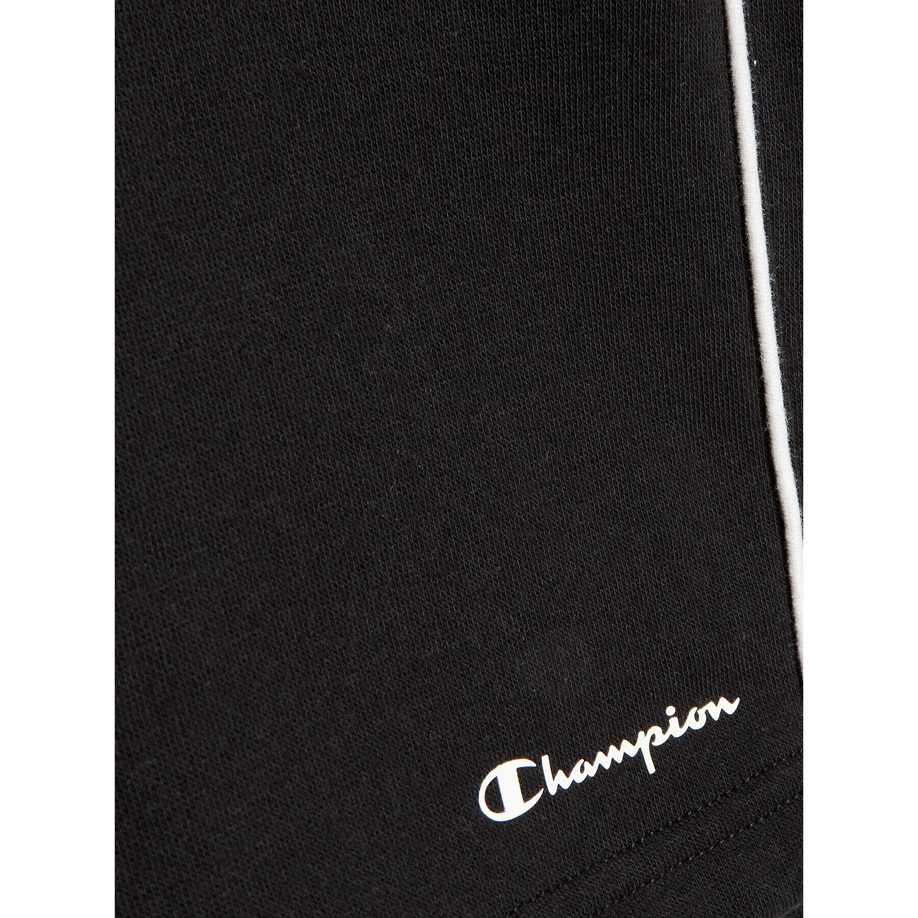 Champion Спортни шорти Script Logo 306147 Черен Regular Fit - Pepit.bg