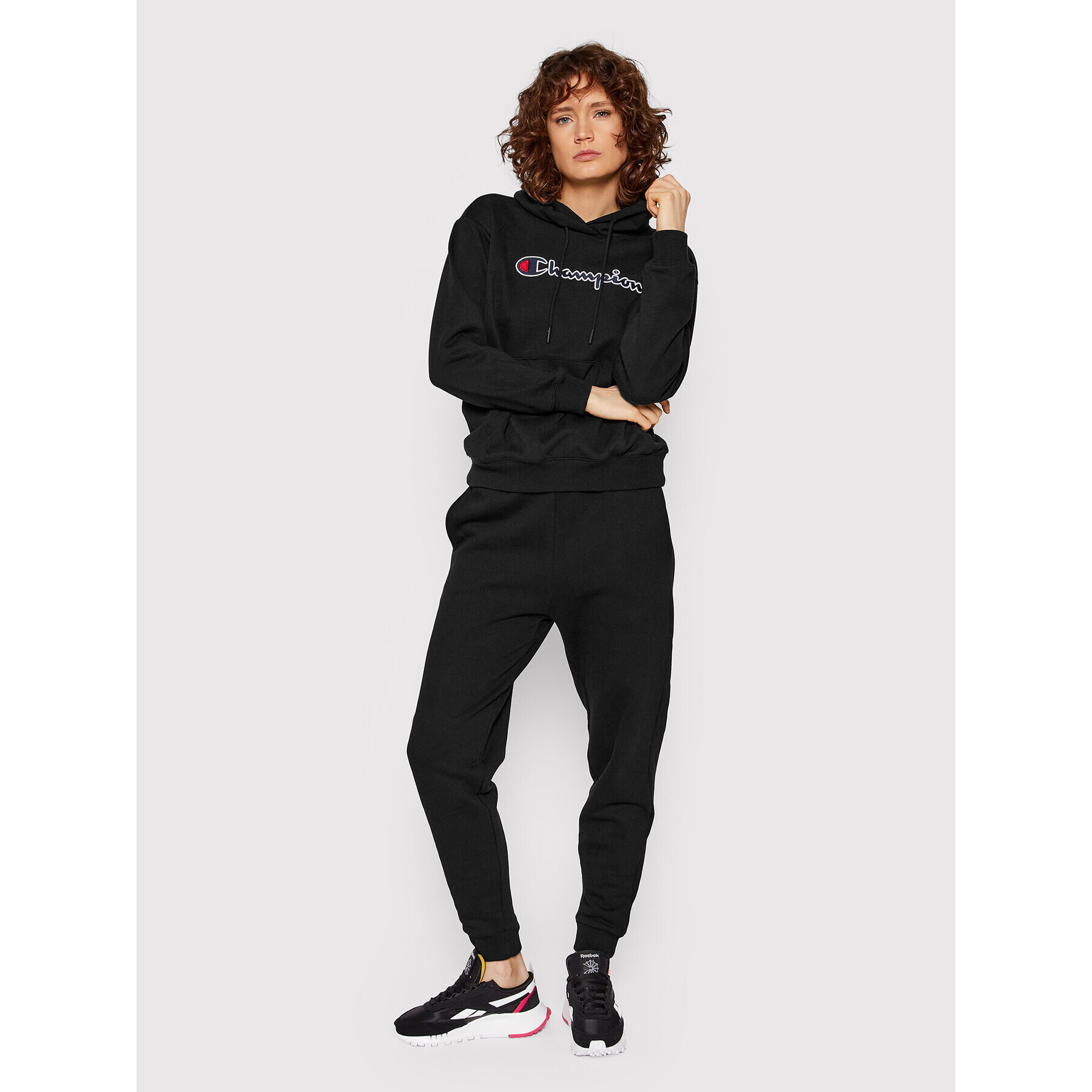 Champion Суитшърт 114919 Черен Regular Fit - Pepit.bg