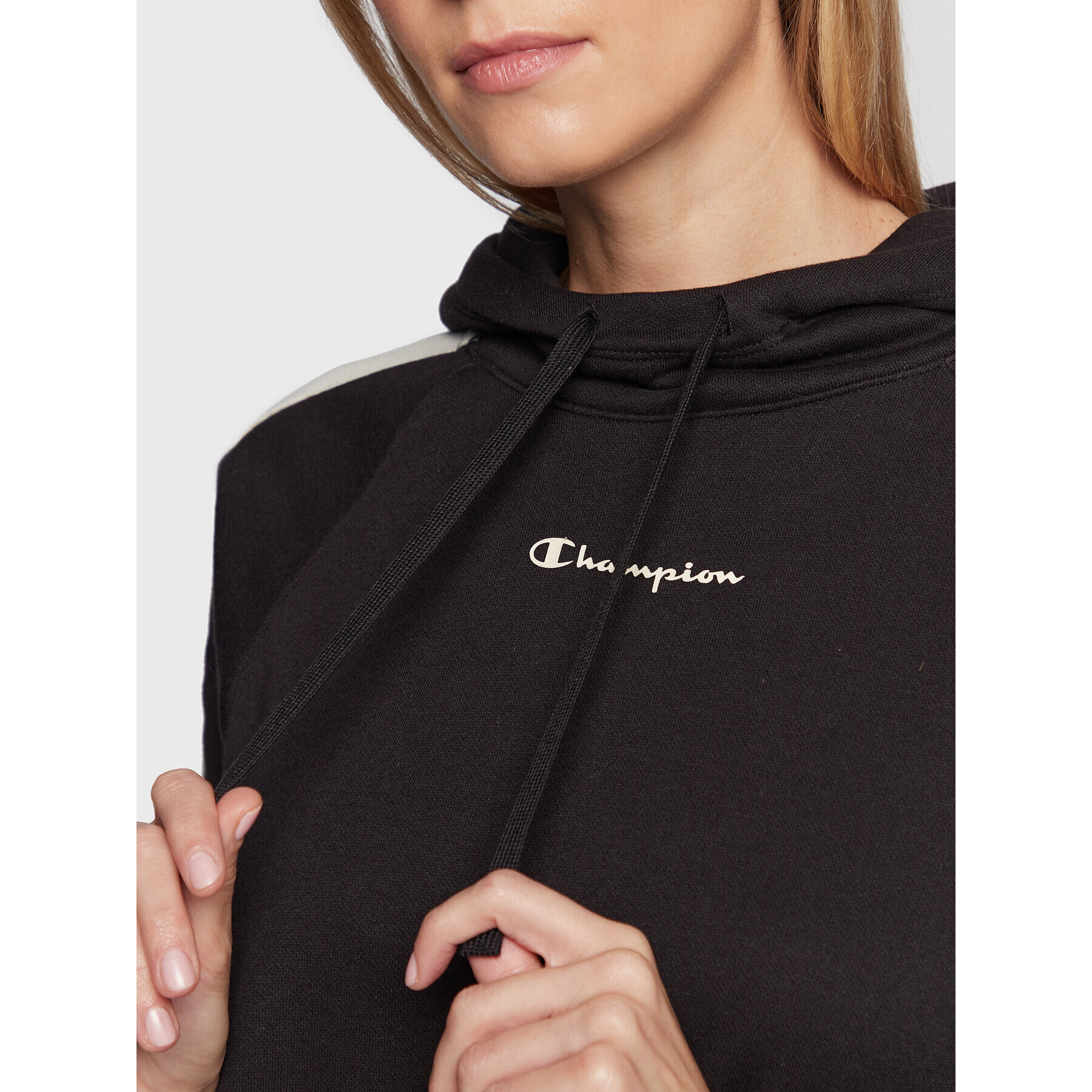 Champion Суитшърт 115571 Черен Regular Fit - Pepit.bg