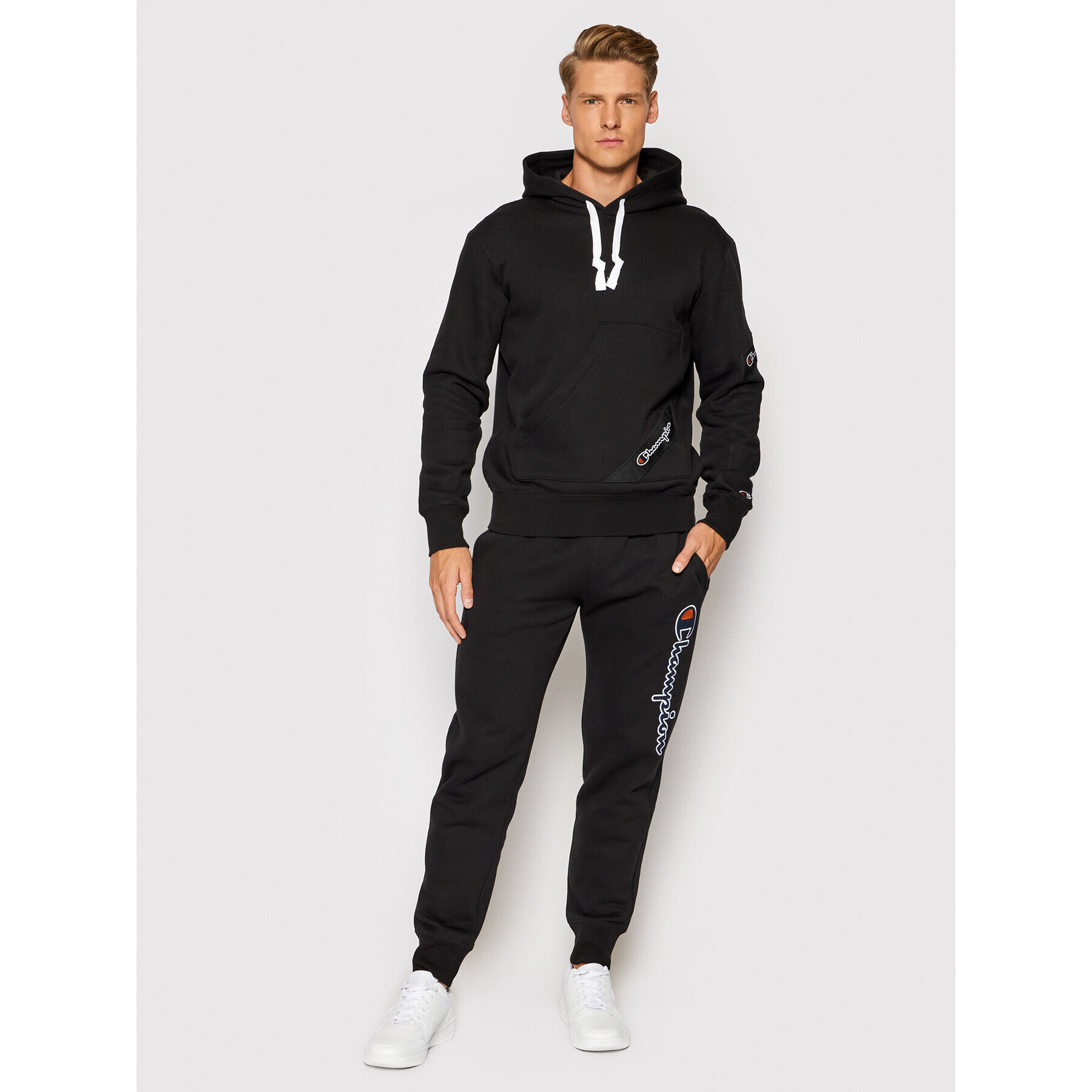 Champion Суитшърт 216549 Черен Comfort Fit - Pepit.bg