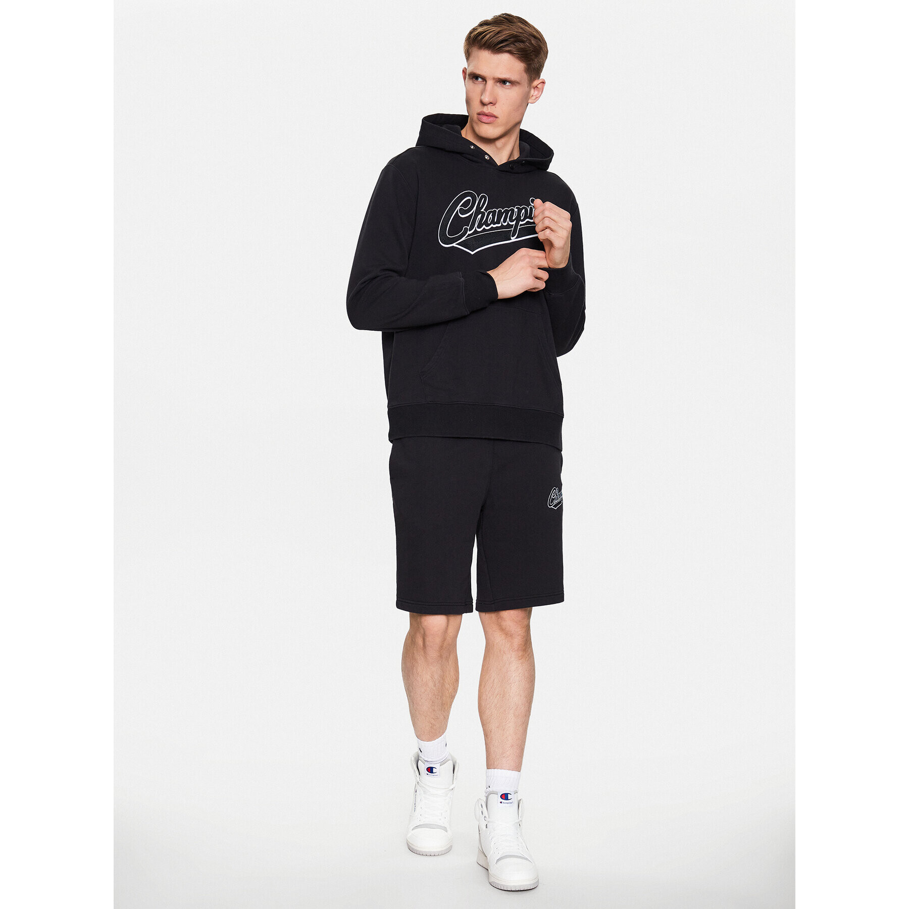 Champion Суитшърт 218523 Черен Regular Fit - Pepit.bg