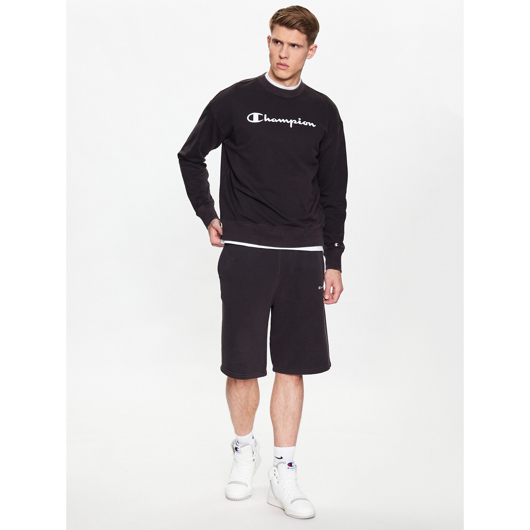Champion Суитшърт 218601 Черен Regular Fit - Pepit.bg