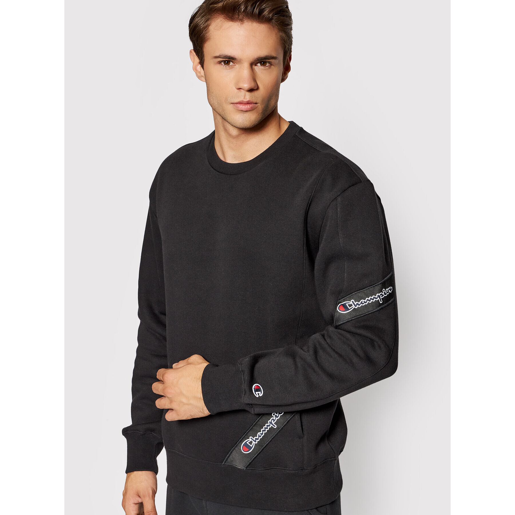 Champion Суитшърт Blend Asymmetric Pocket 216550 Черен Custom Fit - Pepit.bg