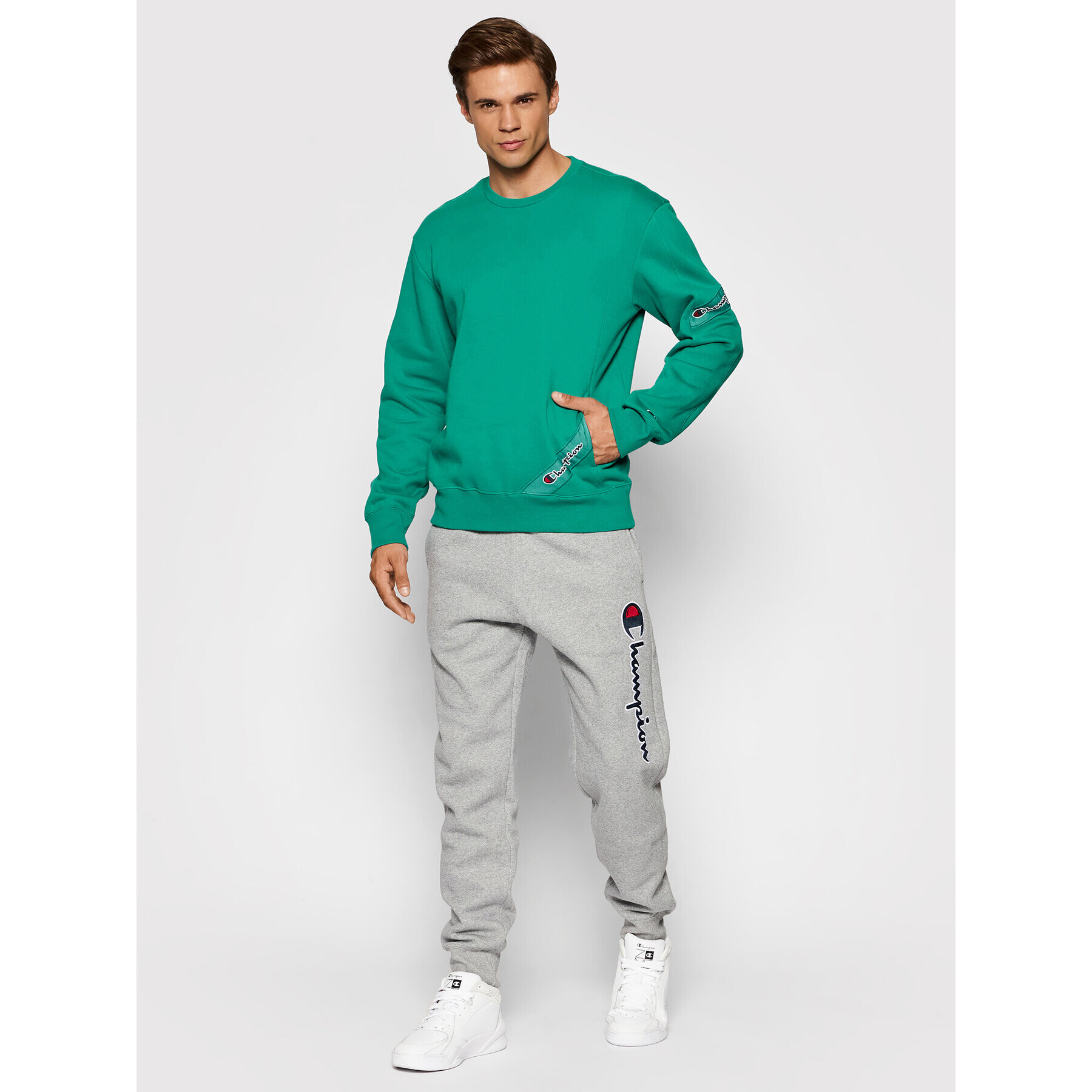 Champion Суитшърт Blend Asymmetric Pocket 216550 Зелен Custom Fit - Pepit.bg