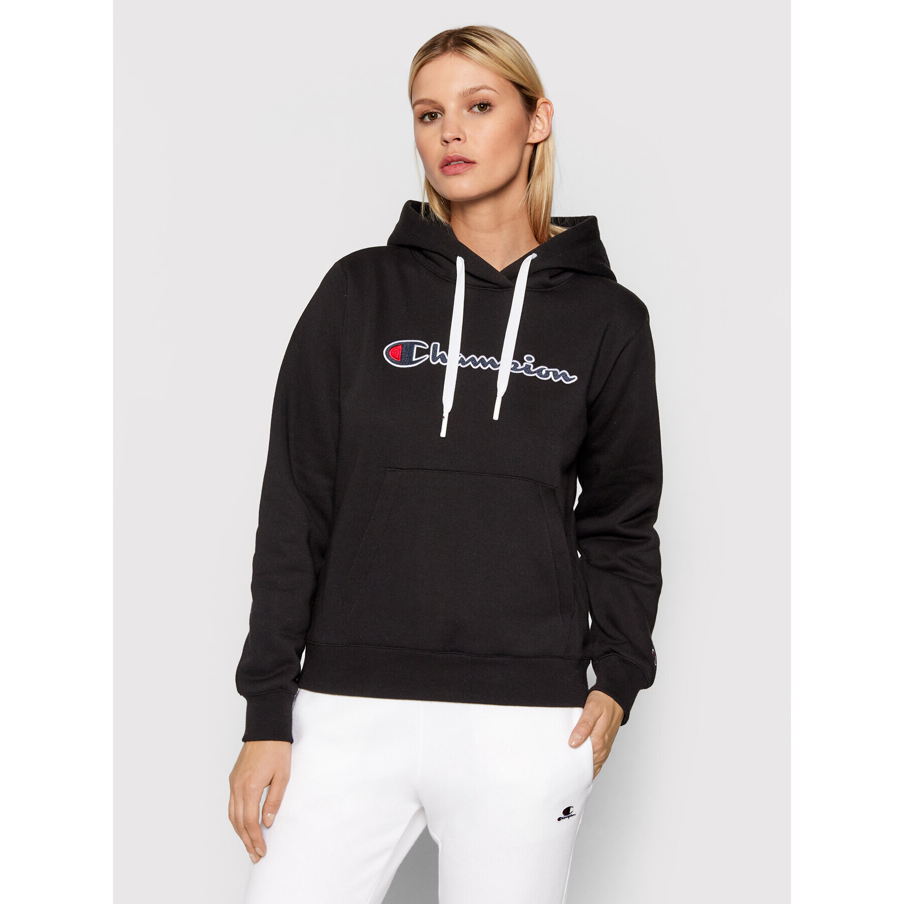 Champion Суитшърт Blend Script Logo 114461 Черен Regular Fit - Pepit.bg