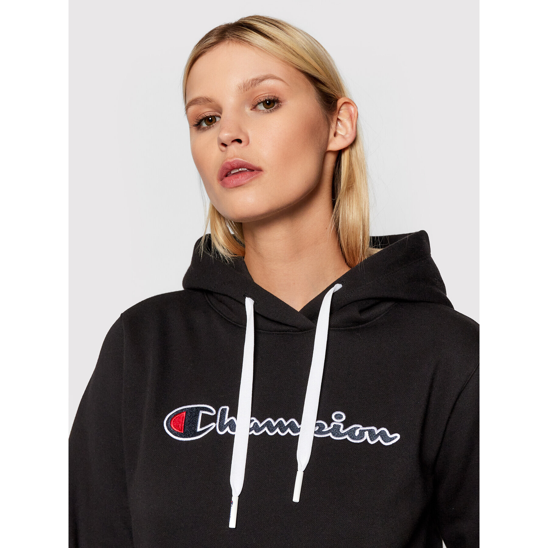 Champion Суитшърт Blend Script Logo 114461 Черен Regular Fit - Pepit.bg