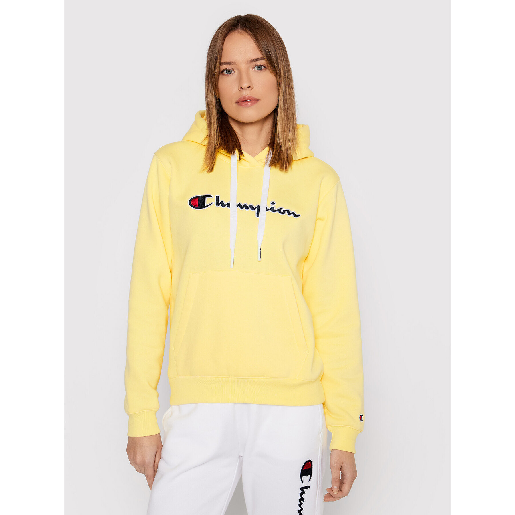 Champion Суитшърт Blend Script Logo 114461 Жълт Regular Fit - Pepit.bg