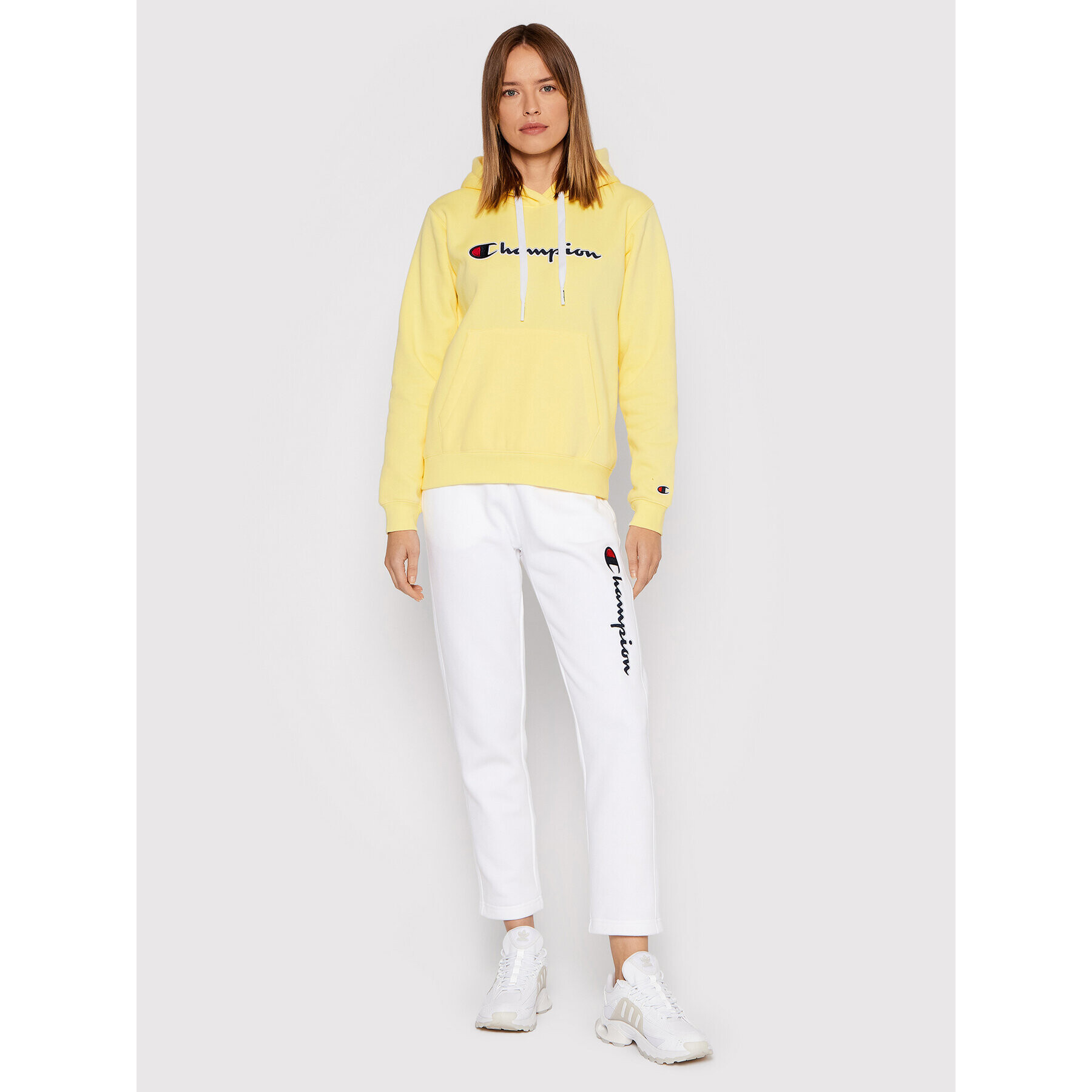 Champion Суитшърт Blend Script Logo 114461 Жълт Regular Fit - Pepit.bg