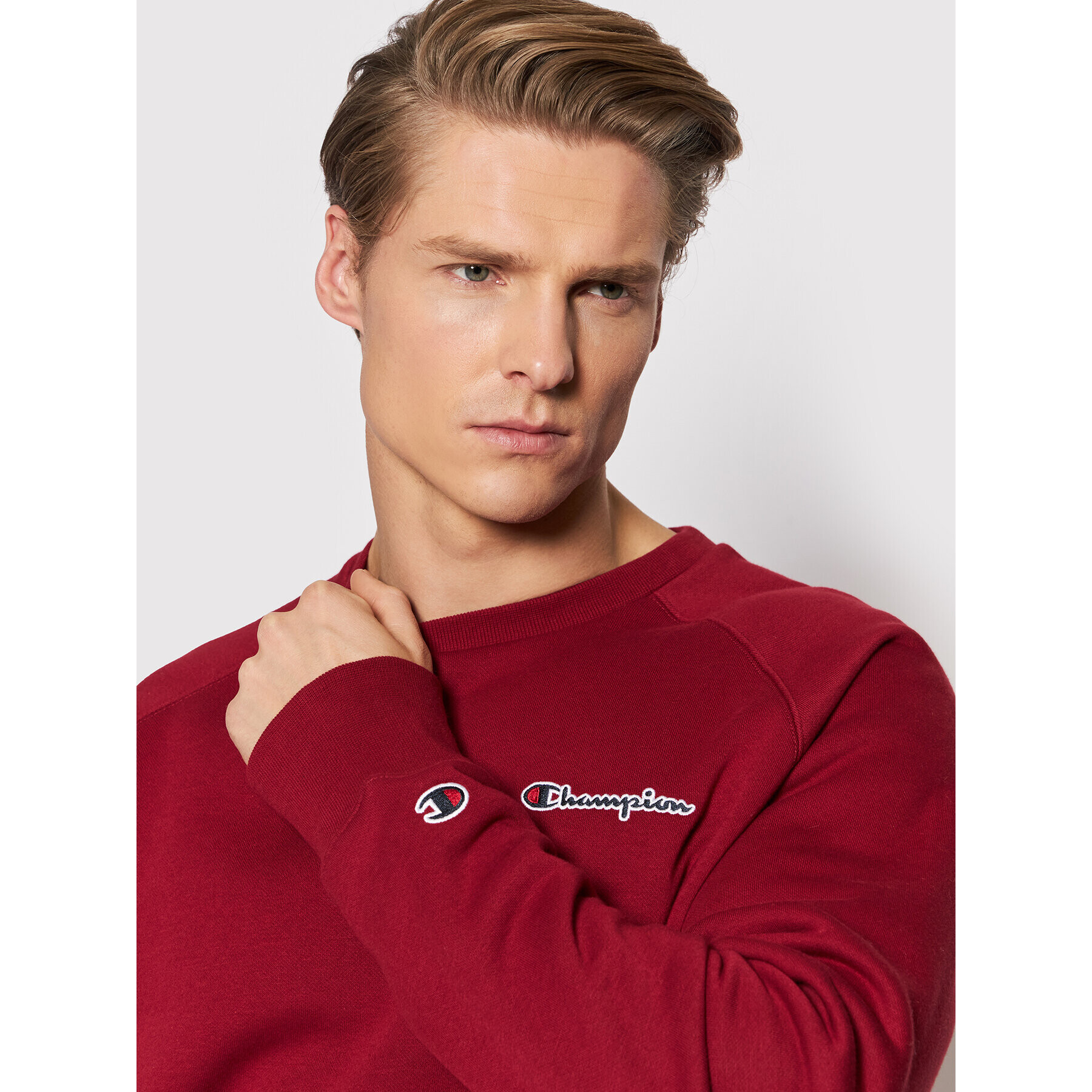 Champion Суитшърт Blend Script Logo Back 216484 Бордо Regular Fit - Pepit.bg