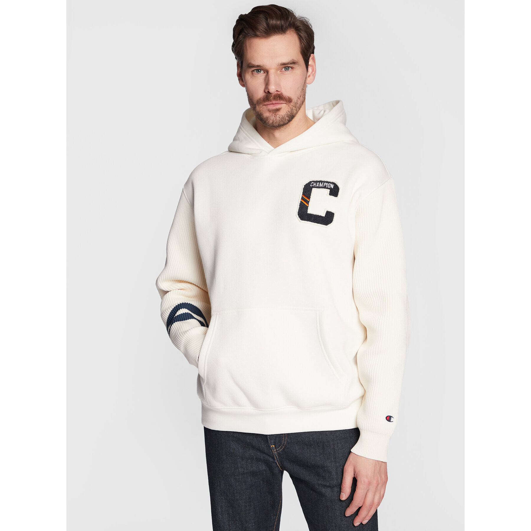 Champion Суитшърт Bookstore Logo 217884 Бежов Custom Fit - Pepit.bg