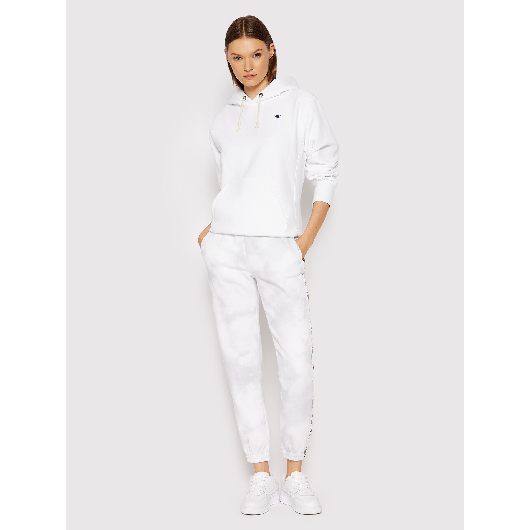 Champion Суитшърт C Logo 114778 Бял Regular Fit - Pepit.bg