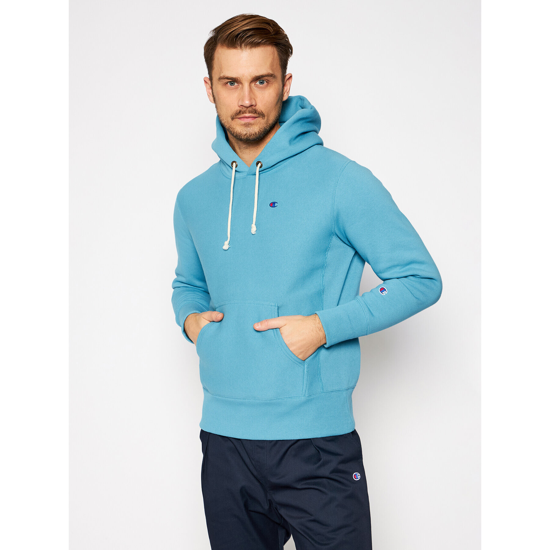 Champion Суитшърт C Logo 215214 Син Regular Fit - Pepit.bg