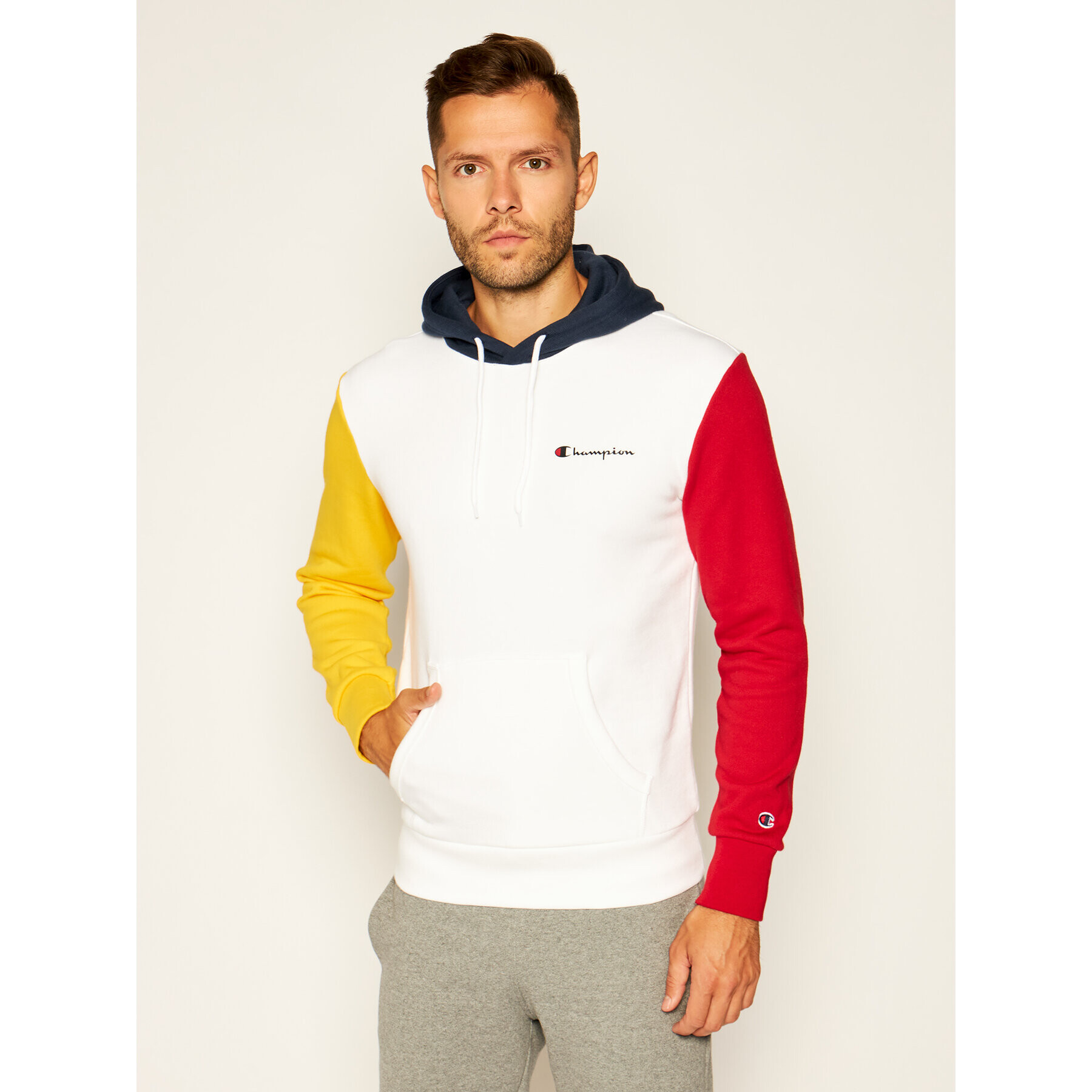 Champion Суитшърт Contrast Colour Block 214356 Бял Regular Fit - Pepit.bg