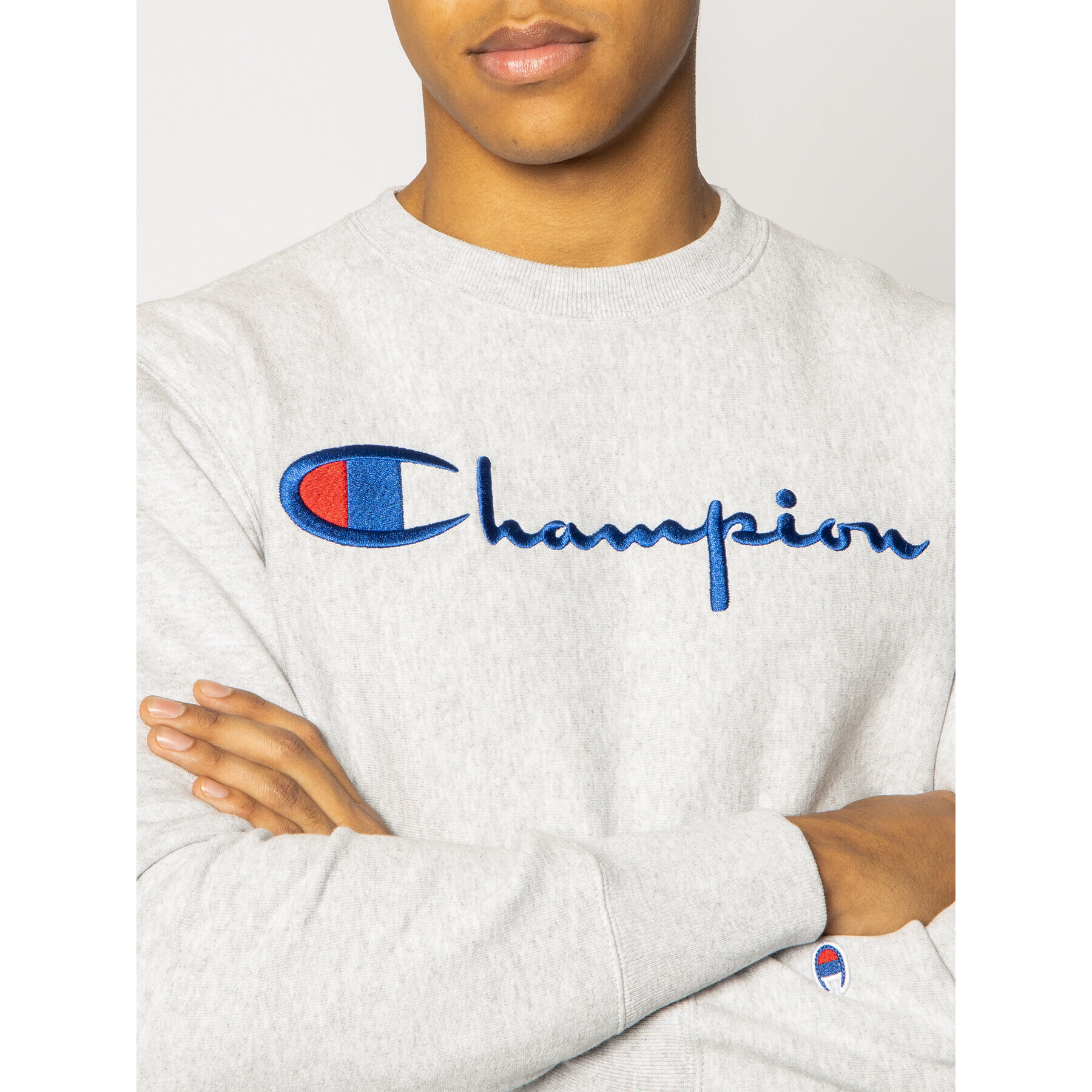 Champion Суитшърт Crewneck 215160 Сив Regular Fit - Pepit.bg