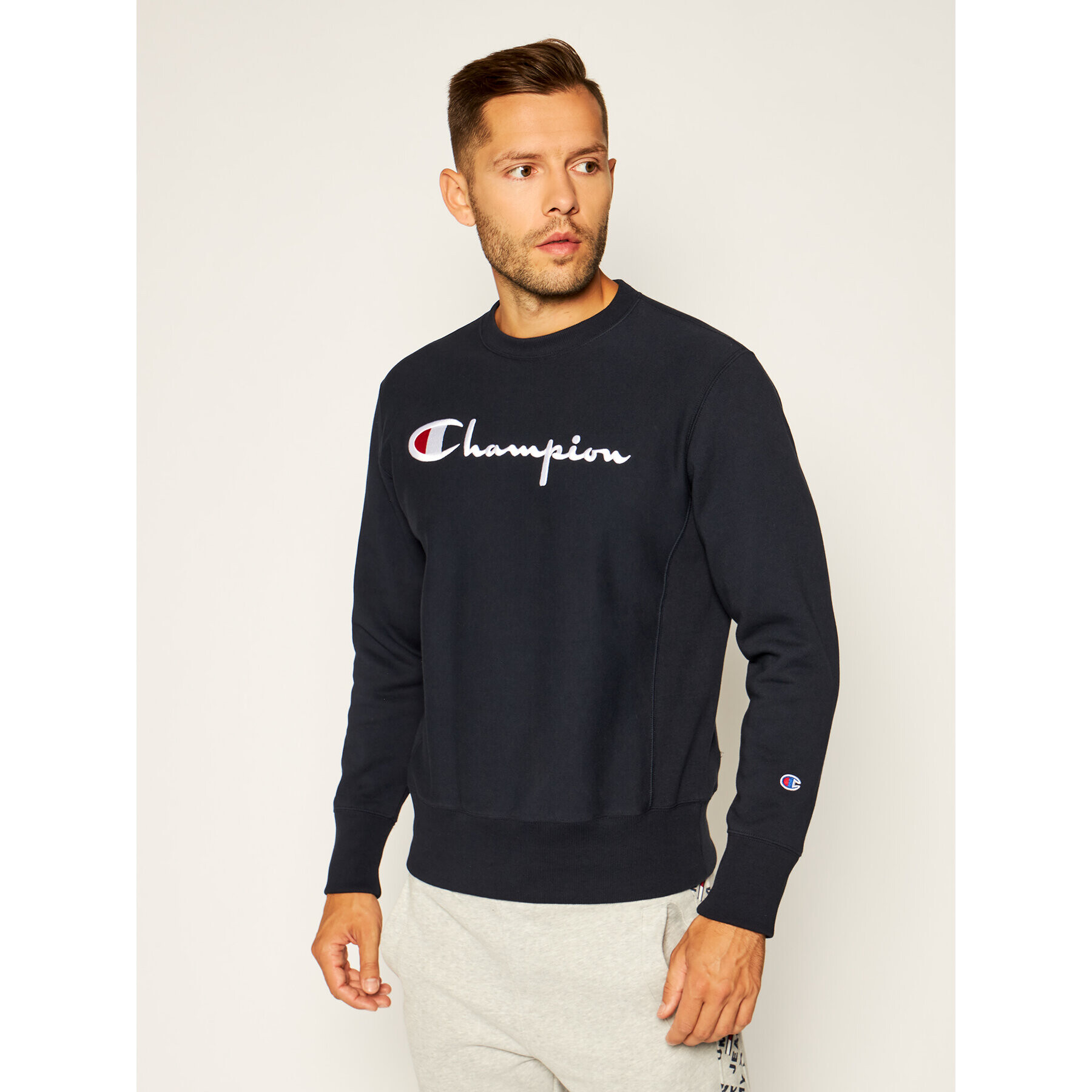 Champion Суитшърт Crewneck 215160 Тъмносин Regular Fit - Pepit.bg