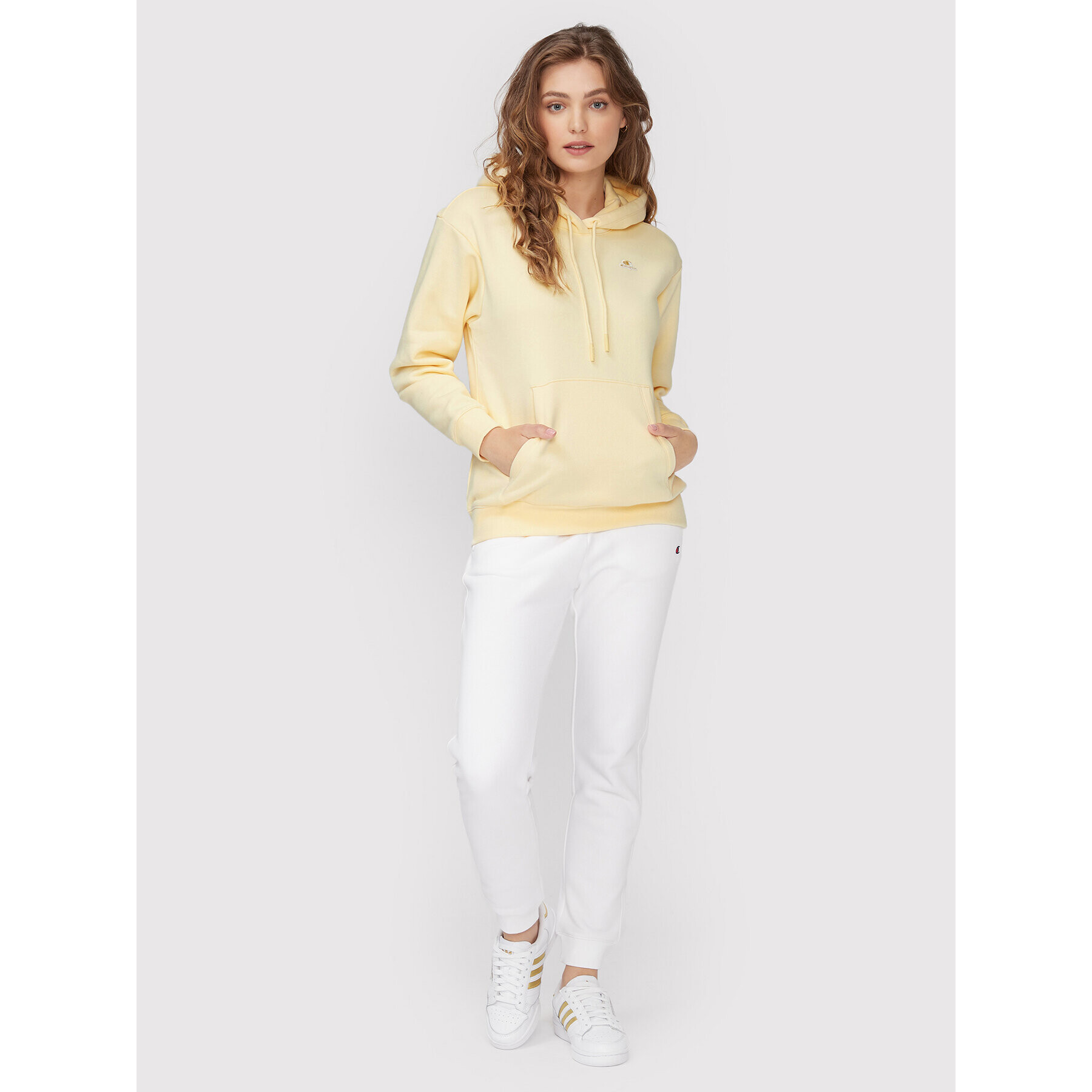Champion Суитшърт Embroidery 115479 Жълт Relaxed Fit - Pepit.bg