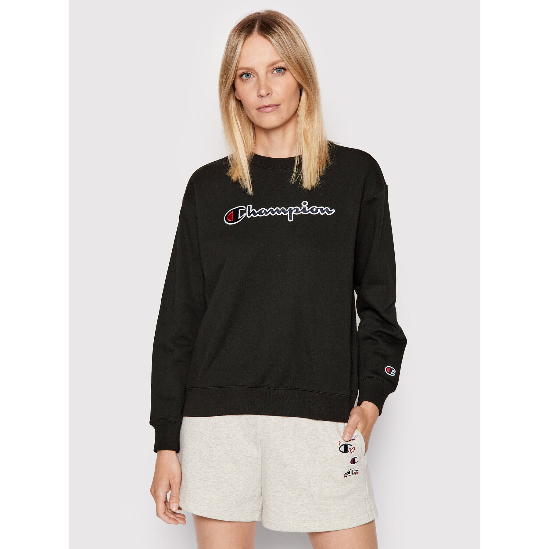 Champion Суитшърт Emroidered 114922 Черен Relaxed Fit - Pepit.bg
