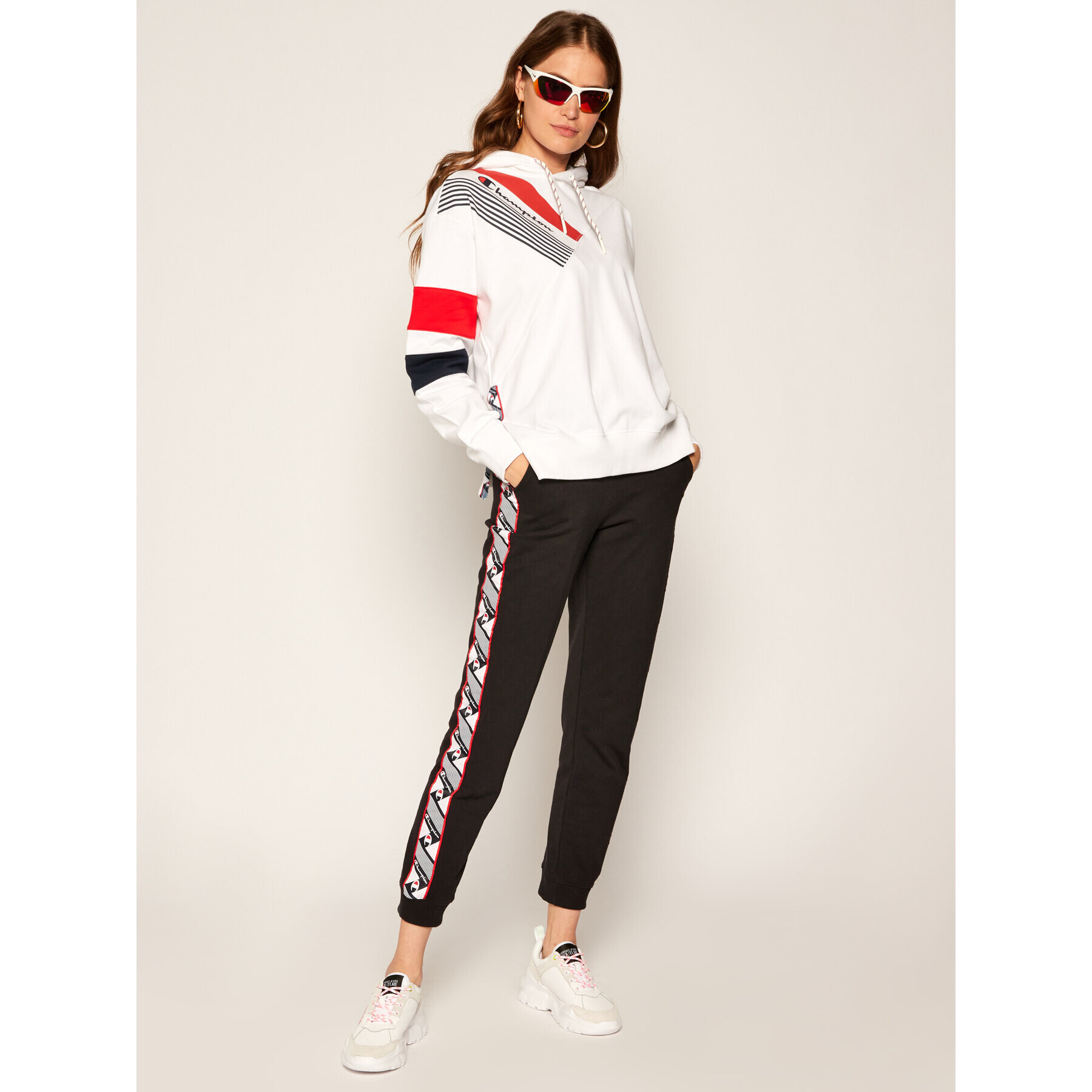 Champion Суитшърт Graphic 112758 Бял Custom Fit - Pepit.bg