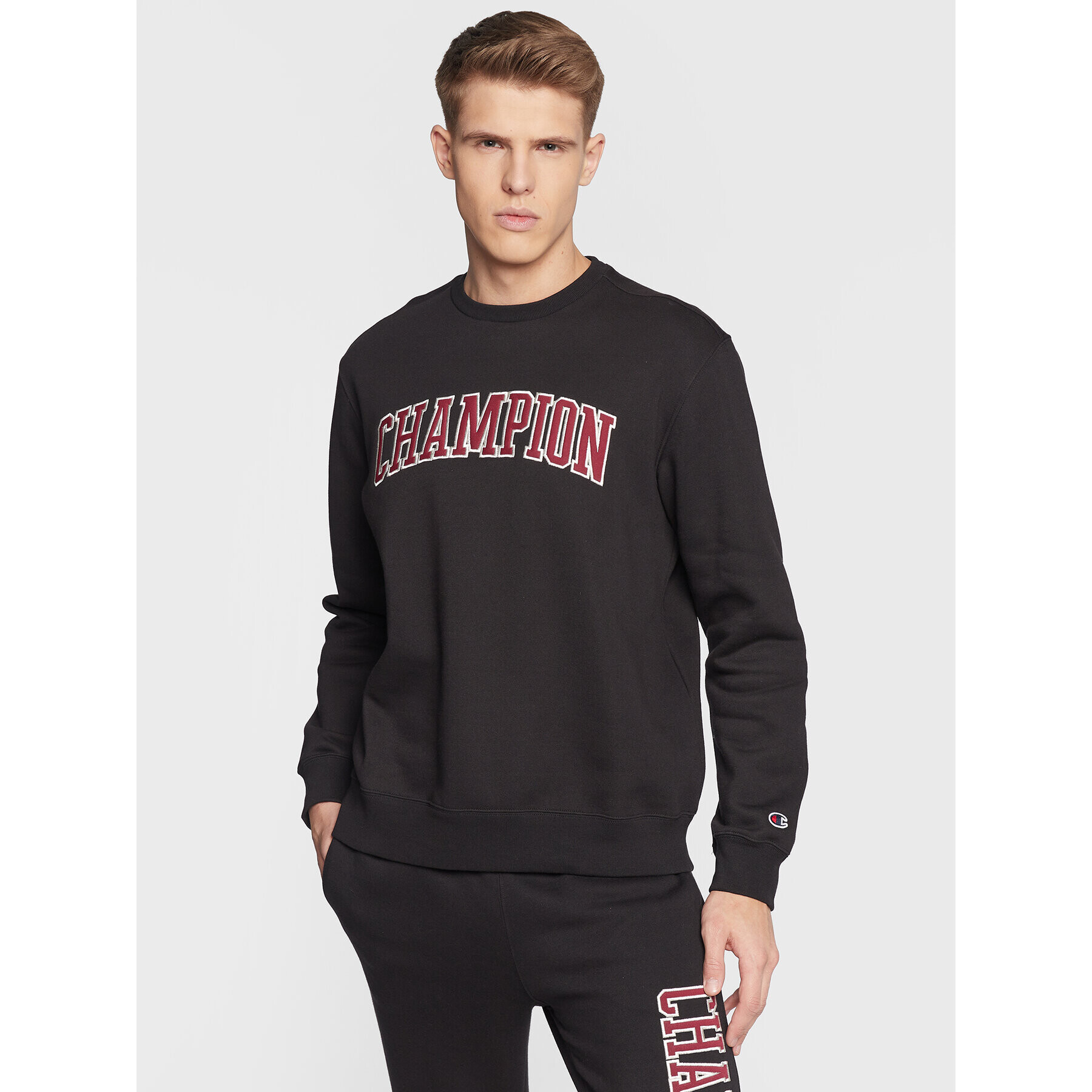 Champion Суитшърт Heavy Fleece Bookstore Logo 217877 Черен Regular Fit - Pepit.bg