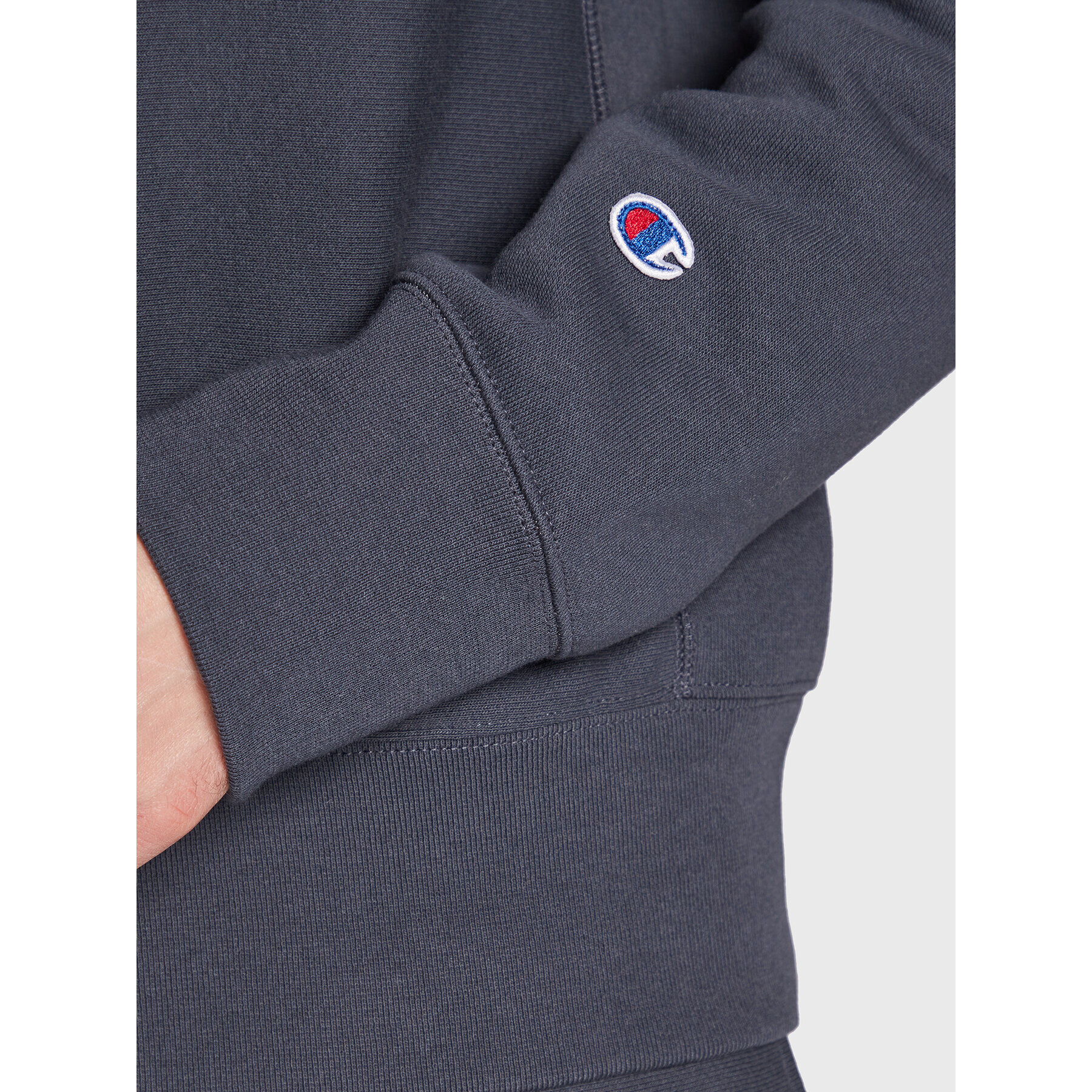 Champion Суитшърт Logo 217977 Сив Regular Fit - Pepit.bg