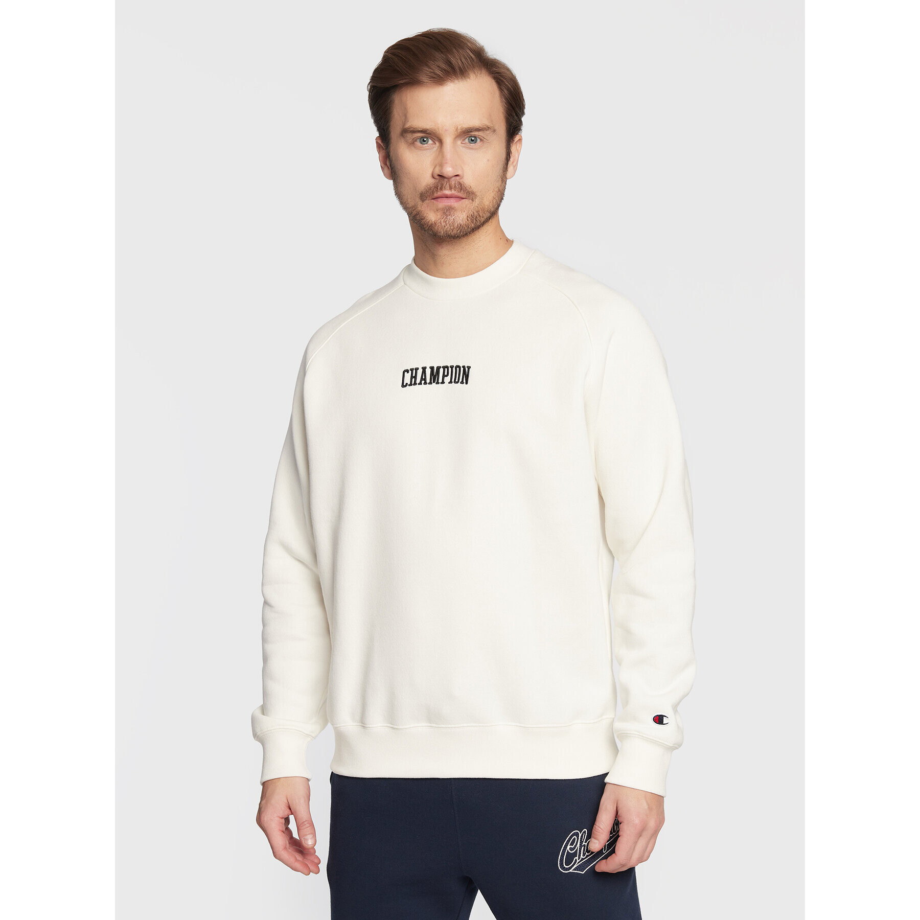 Champion Суитшърт Logo Script 217879 Бежов Regular Fit - Pepit.bg