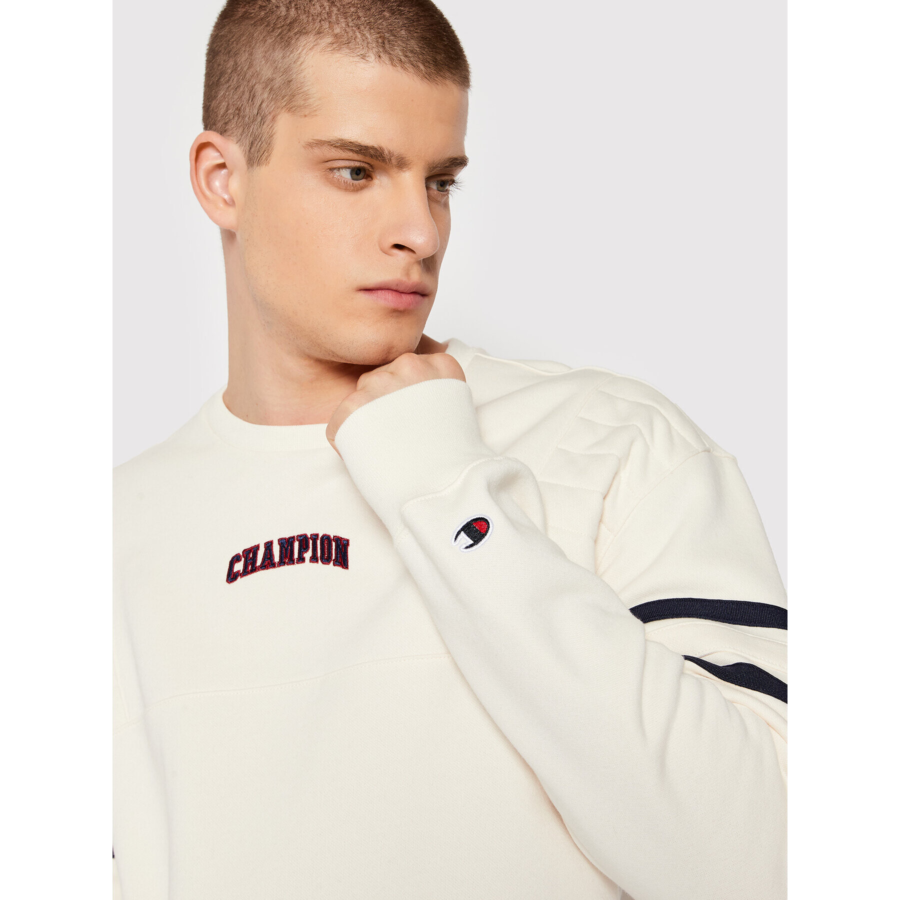Champion Суитшърт Logo Varsity Script 216578 Бял Custom Fit - Pepit.bg