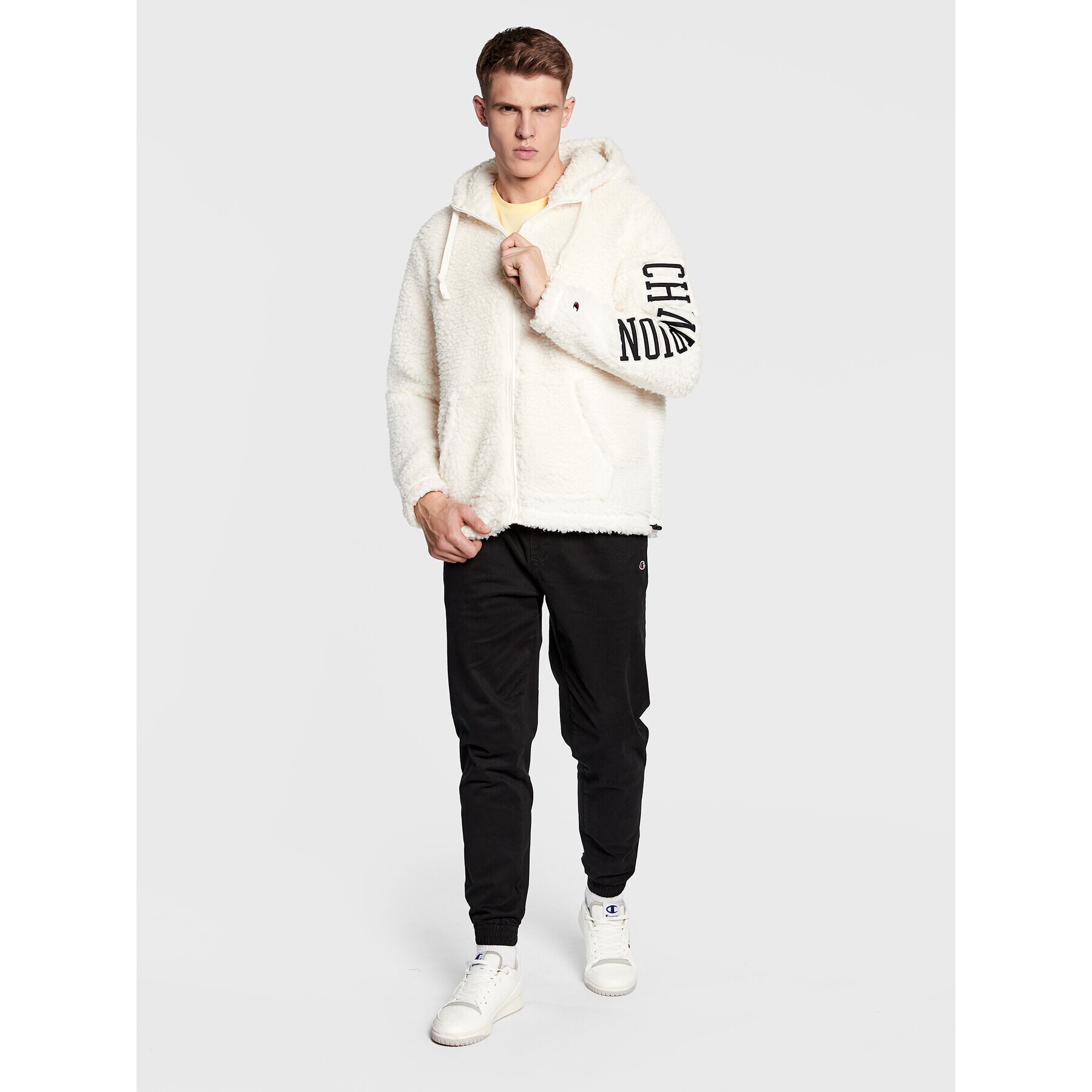 Champion Суитшърт Micro Fleece 218095 Бежов Regular Fit - Pepit.bg