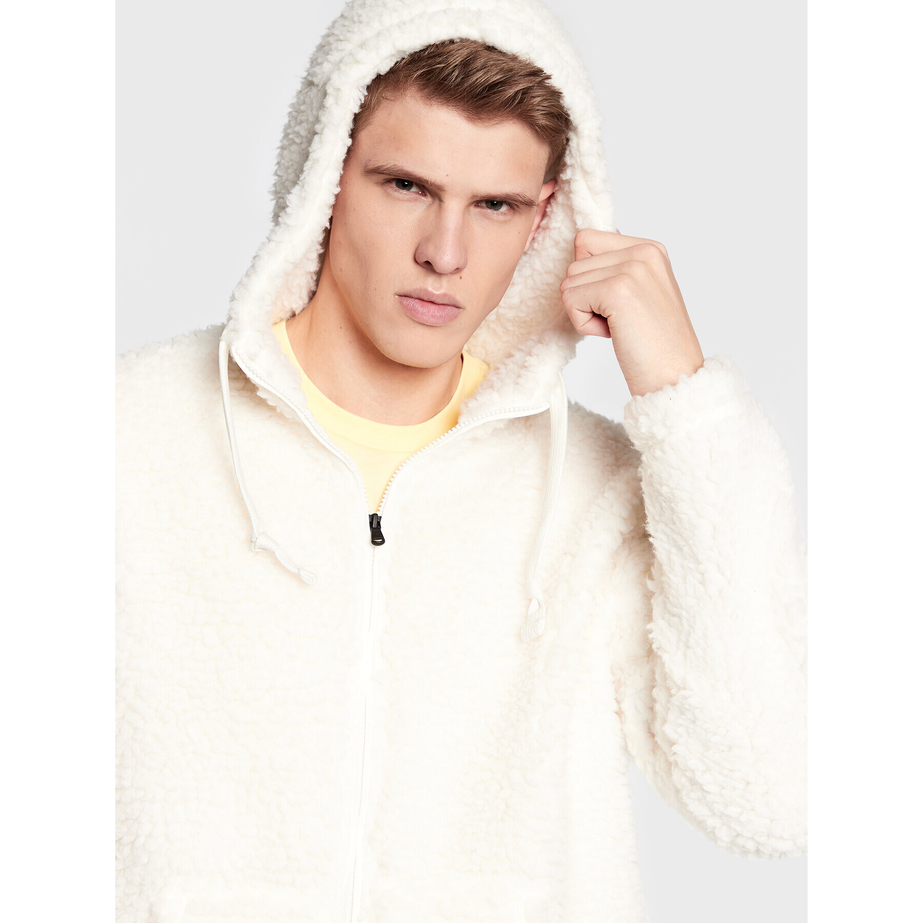 Champion Суитшърт Micro Fleece 218095 Бежов Regular Fit - Pepit.bg