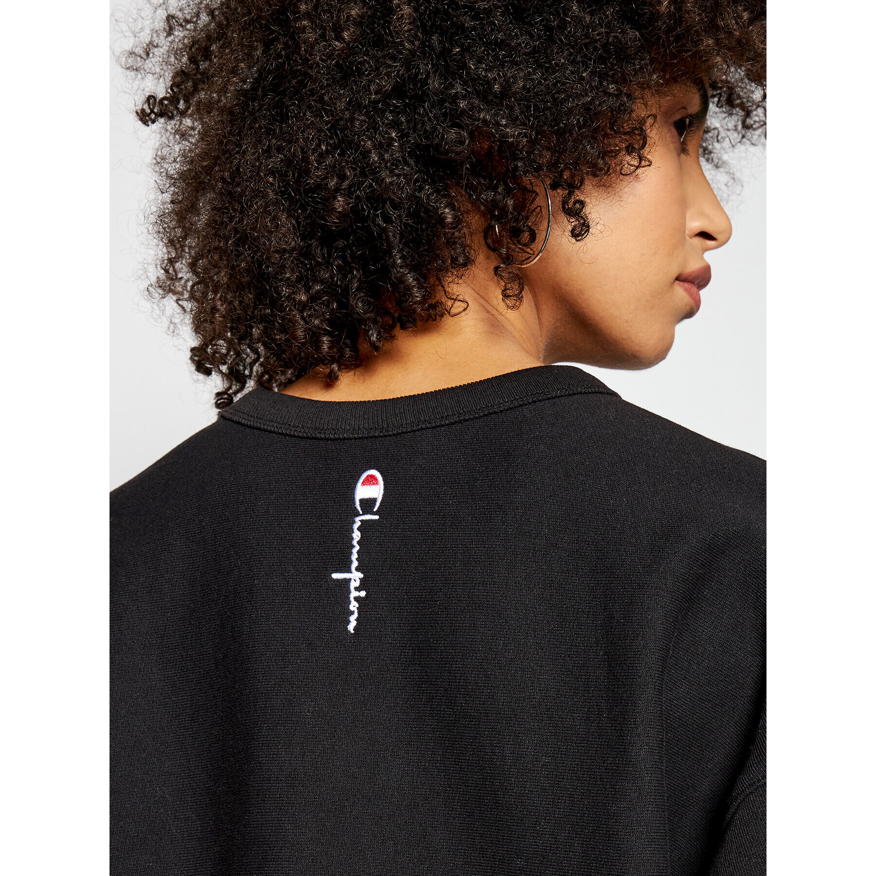 Champion Суитшърт Reverse Weave Logo 112692 Черен Oversize - Pepit.bg