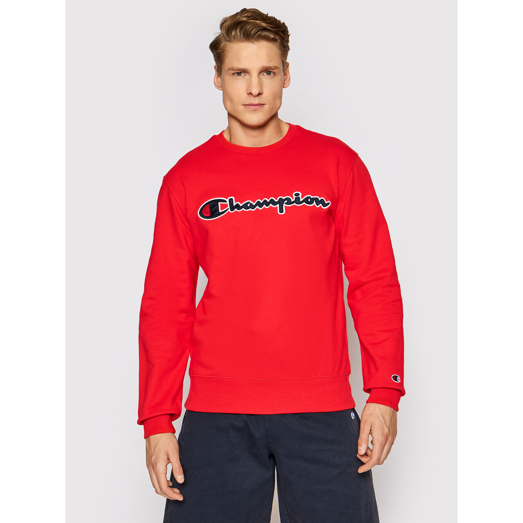 Champion Суитшърт Satin Script Logo Terry 214188 Червен Comfort Fit - Pepit.bg