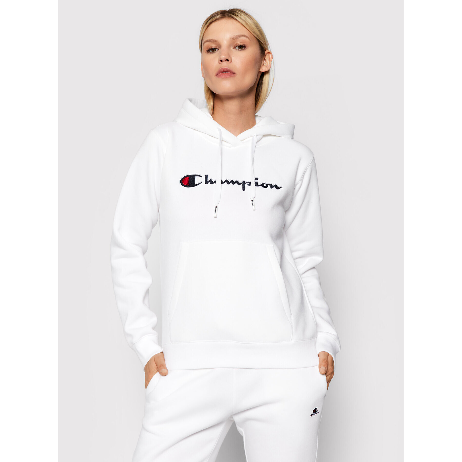 Champion Суитшърт Script Logo 114461 Бял Regular Fit - Pepit.bg