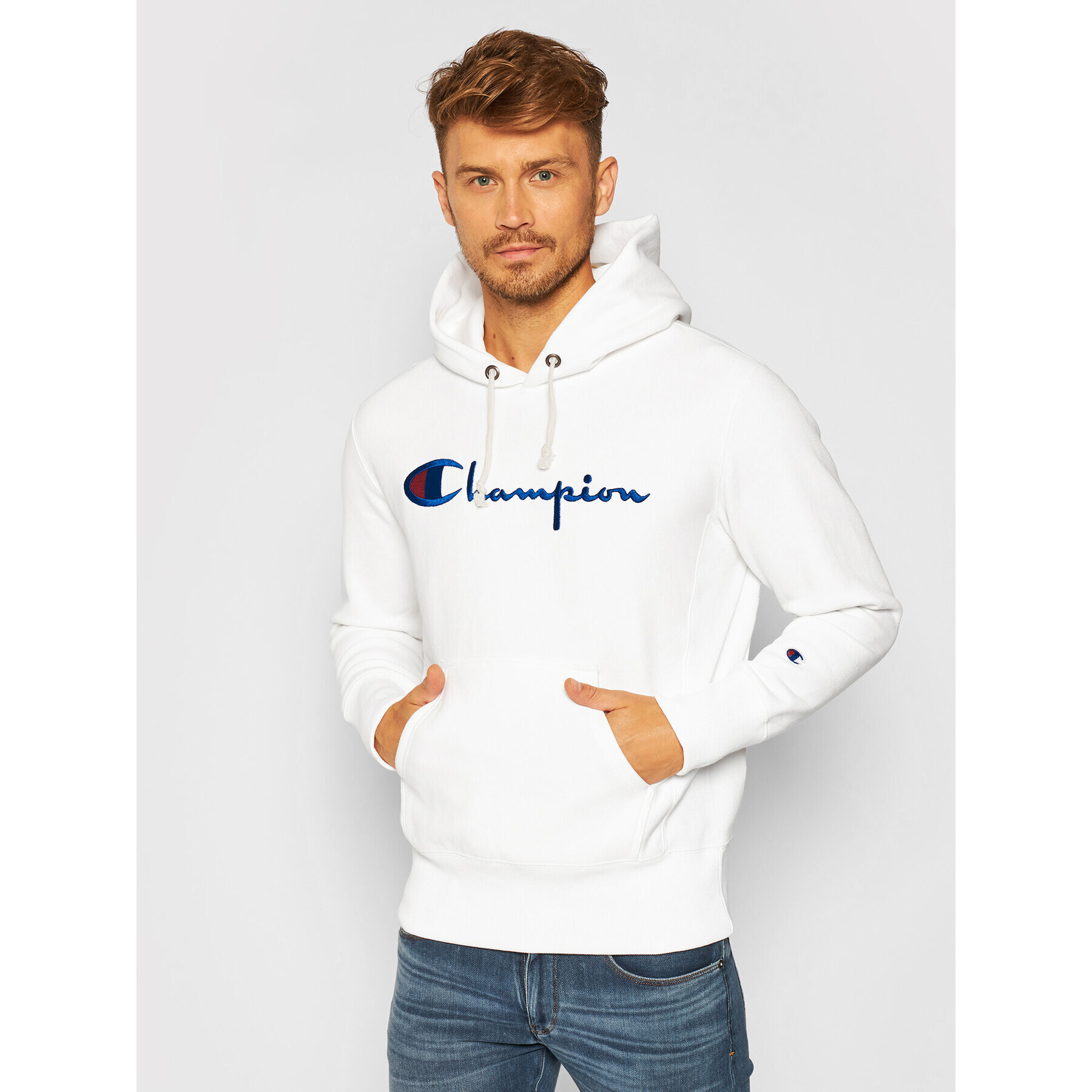 Champion Суитшърт Script Logo 215210 Бял Custom Fit - Pepit.bg