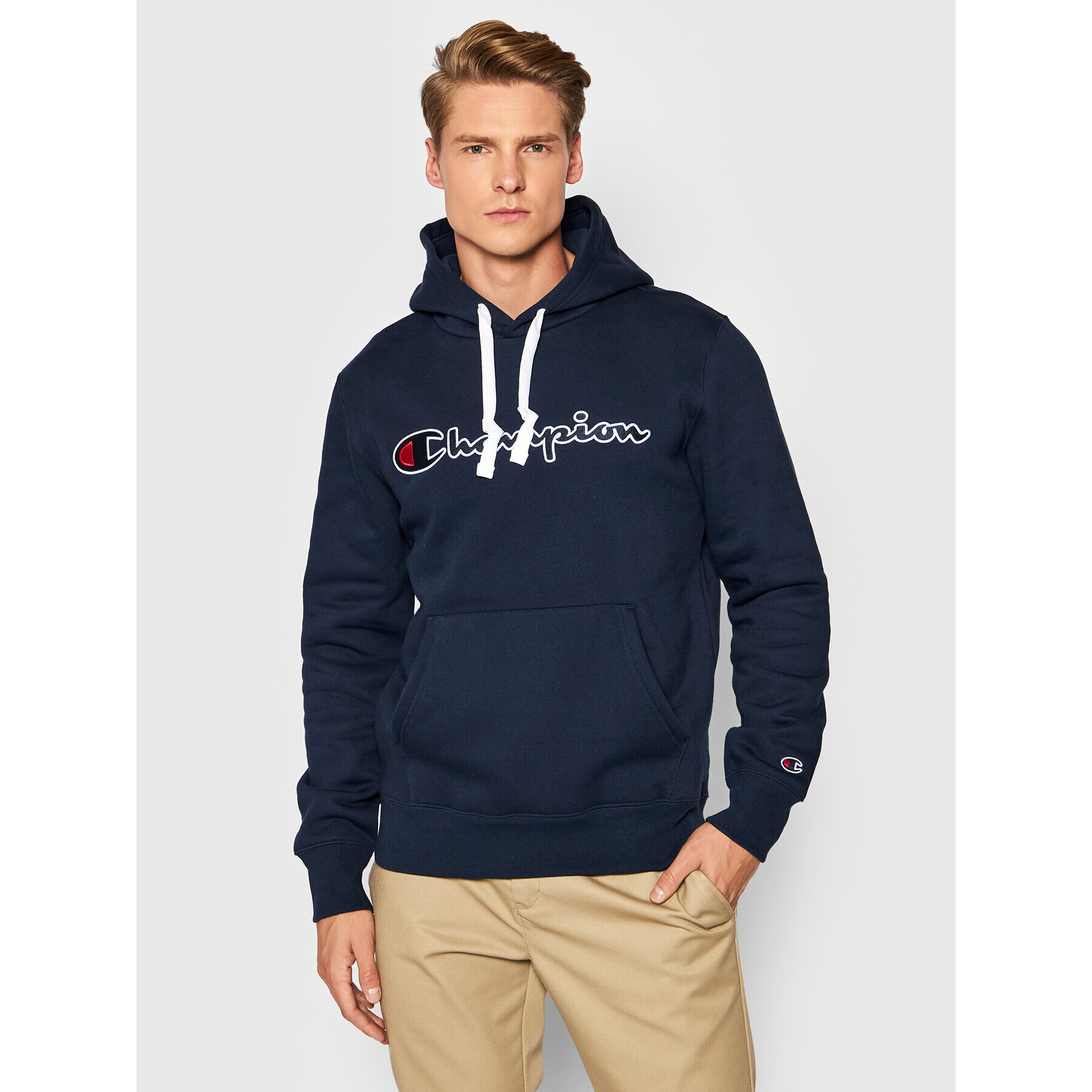 Champion Суитшърт Script Logo 216470 Тъмносин Comfort Fit - Pepit.bg