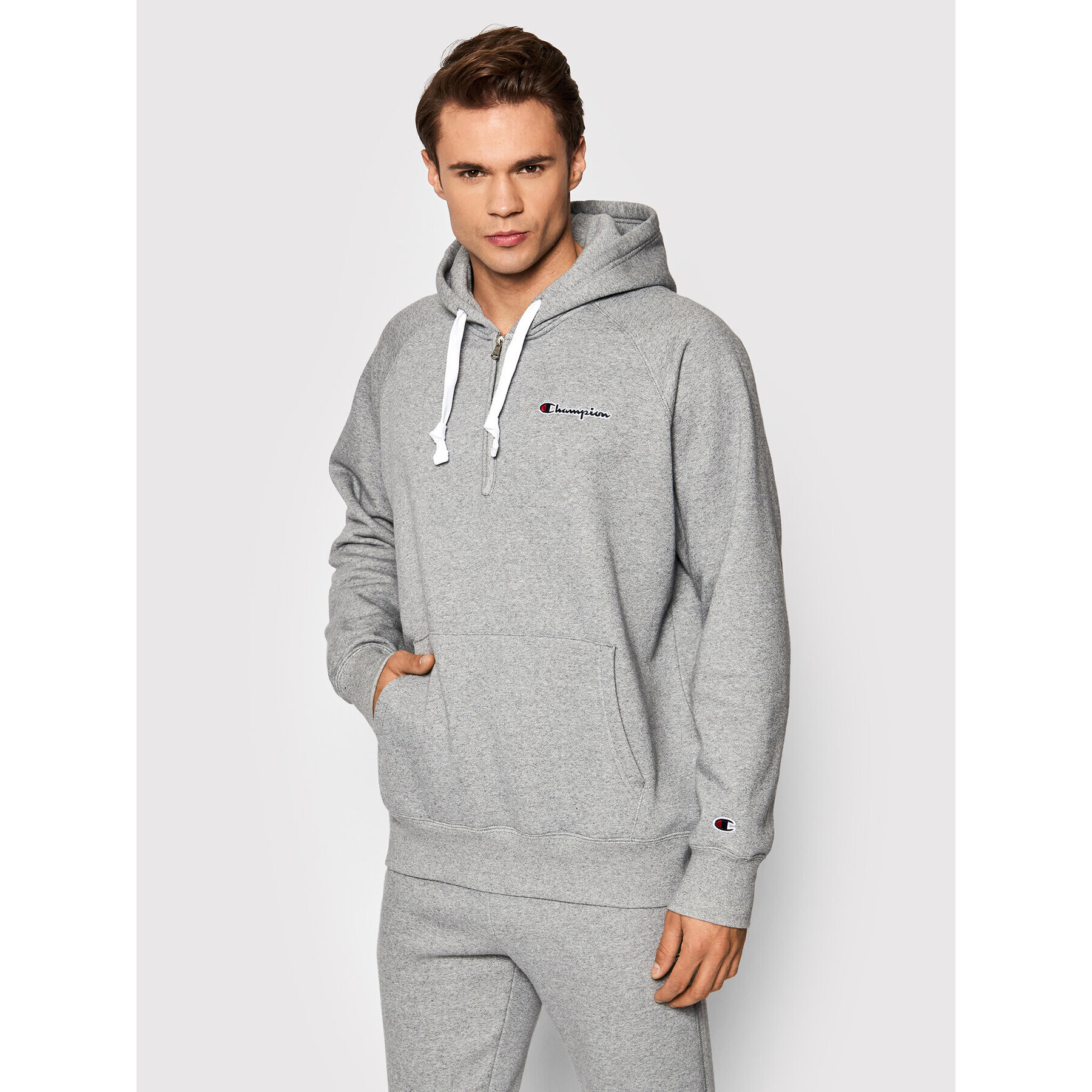 Champion Суитшърт Script Logo 216483 Сив Regular Fit - Pepit.bg