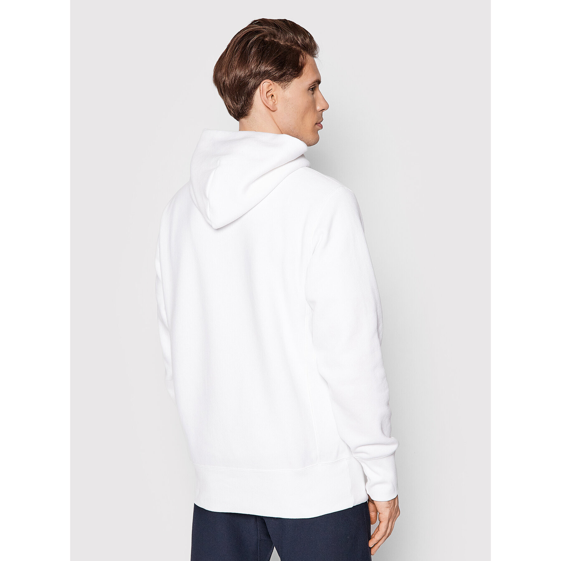 Champion Суитшърт Script Logo 216499 Бял Regular Fit - Pepit.bg