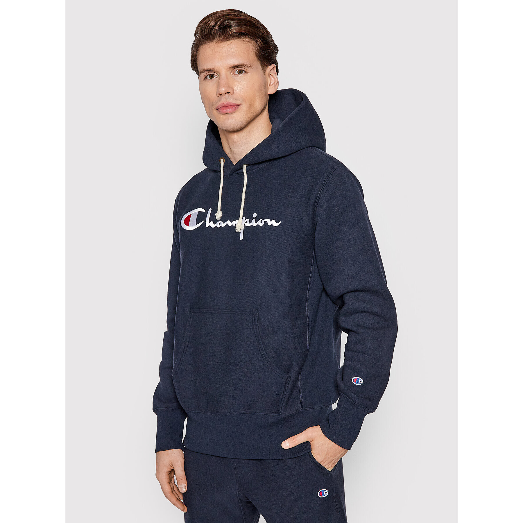 Champion Суитшърт Script Logo 216499 Тъмносин Regular Fit - Pepit.bg