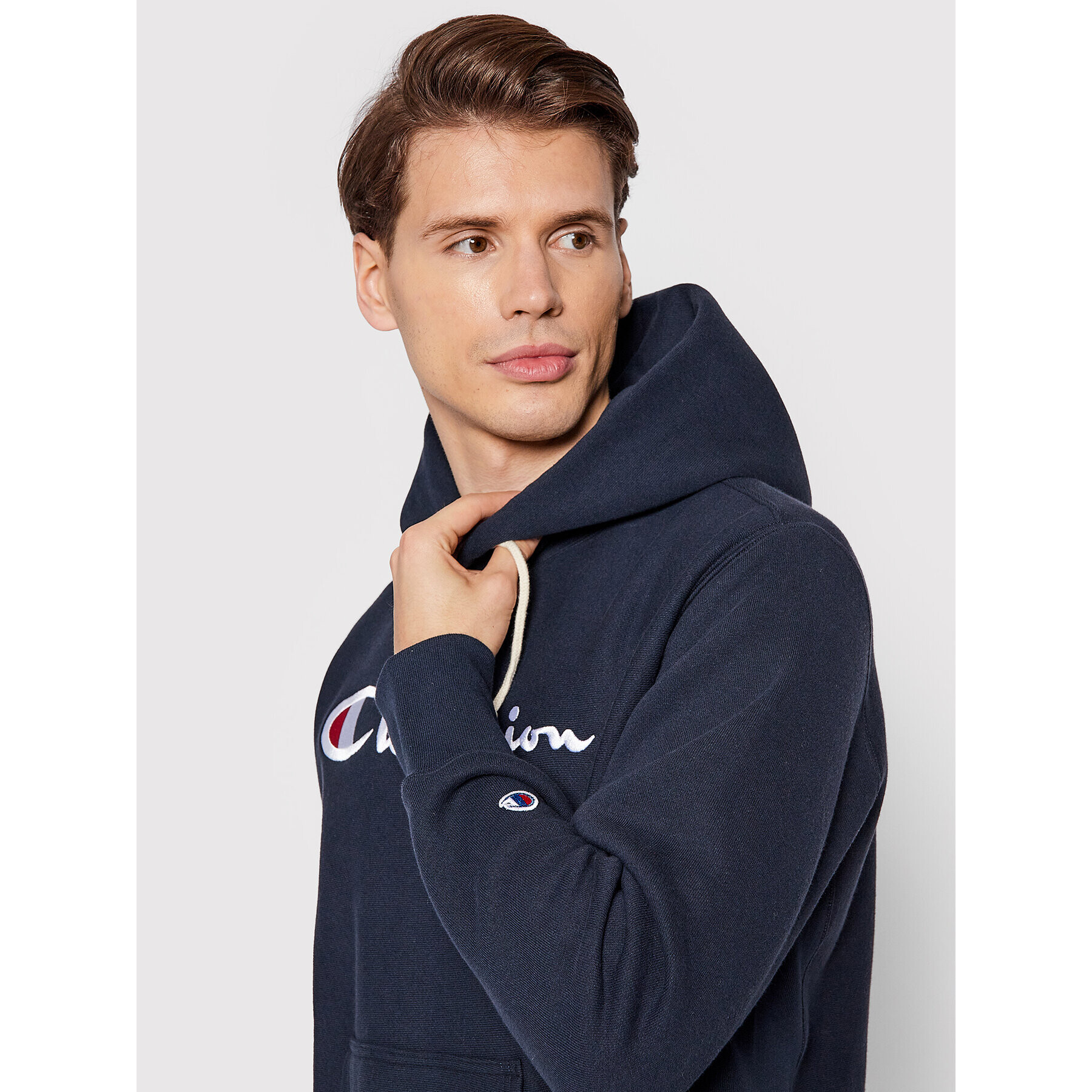 Champion Суитшърт Script Logo 216499 Тъмносин Regular Fit - Pepit.bg