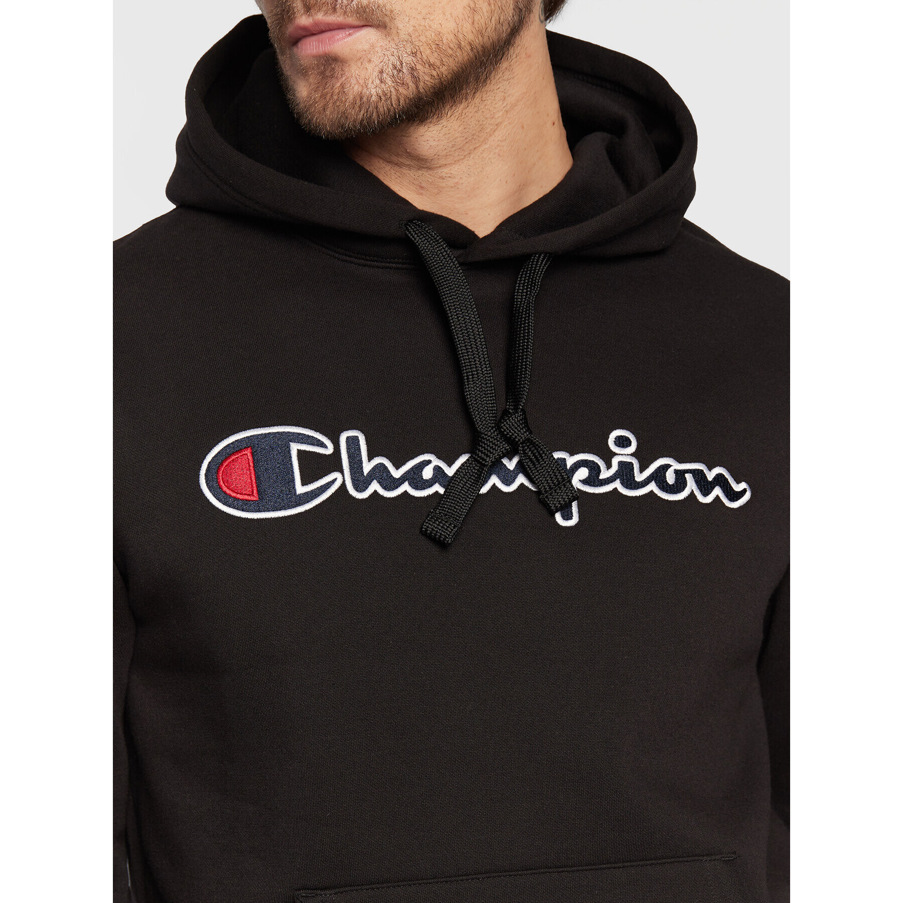 Champion Суитшърт Script Logo Embroidery 217858 Черен Regular Fit - Pepit.bg