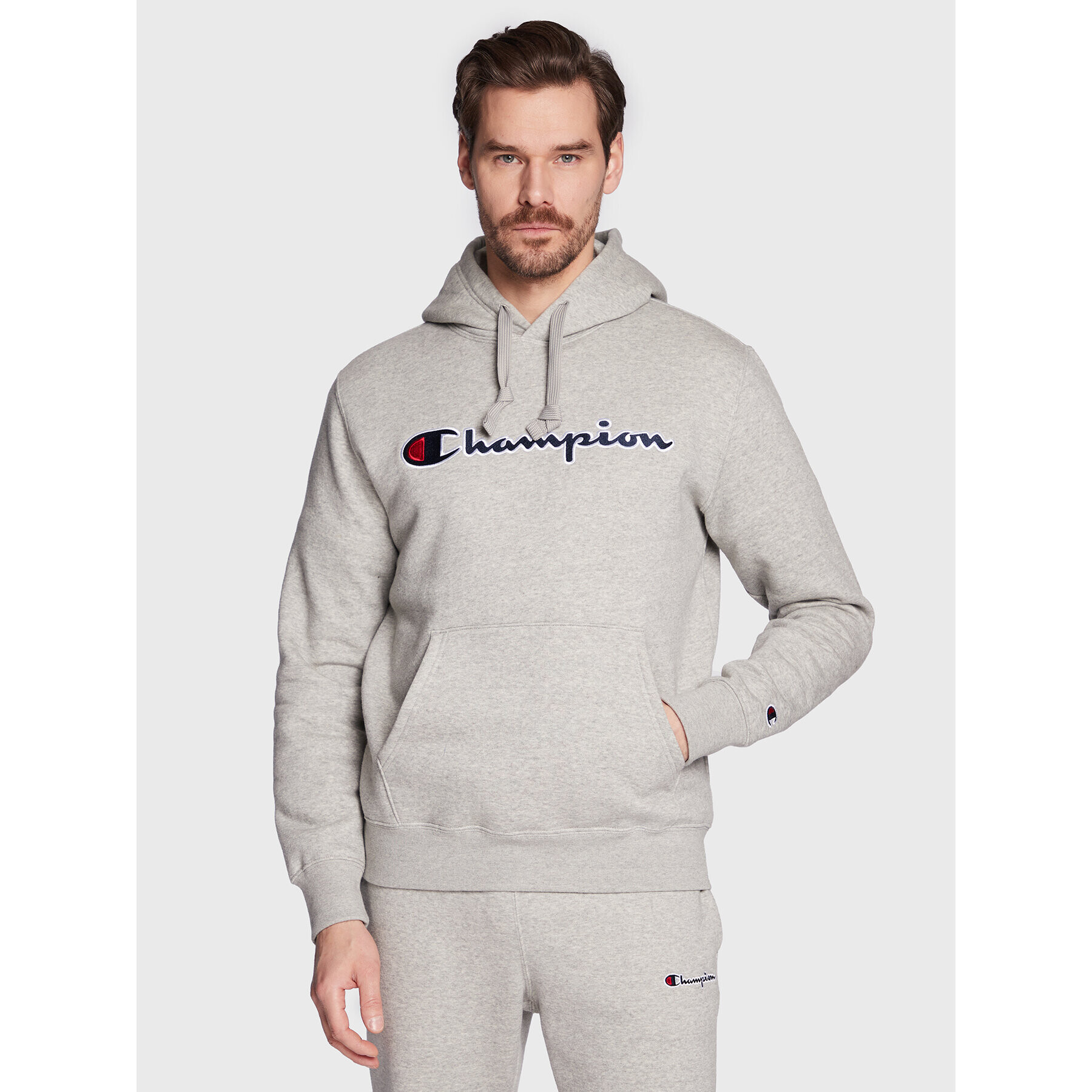 Champion Суитшърт Script Logo Embroidery 217858 Сив Regular Fit - Pepit.bg