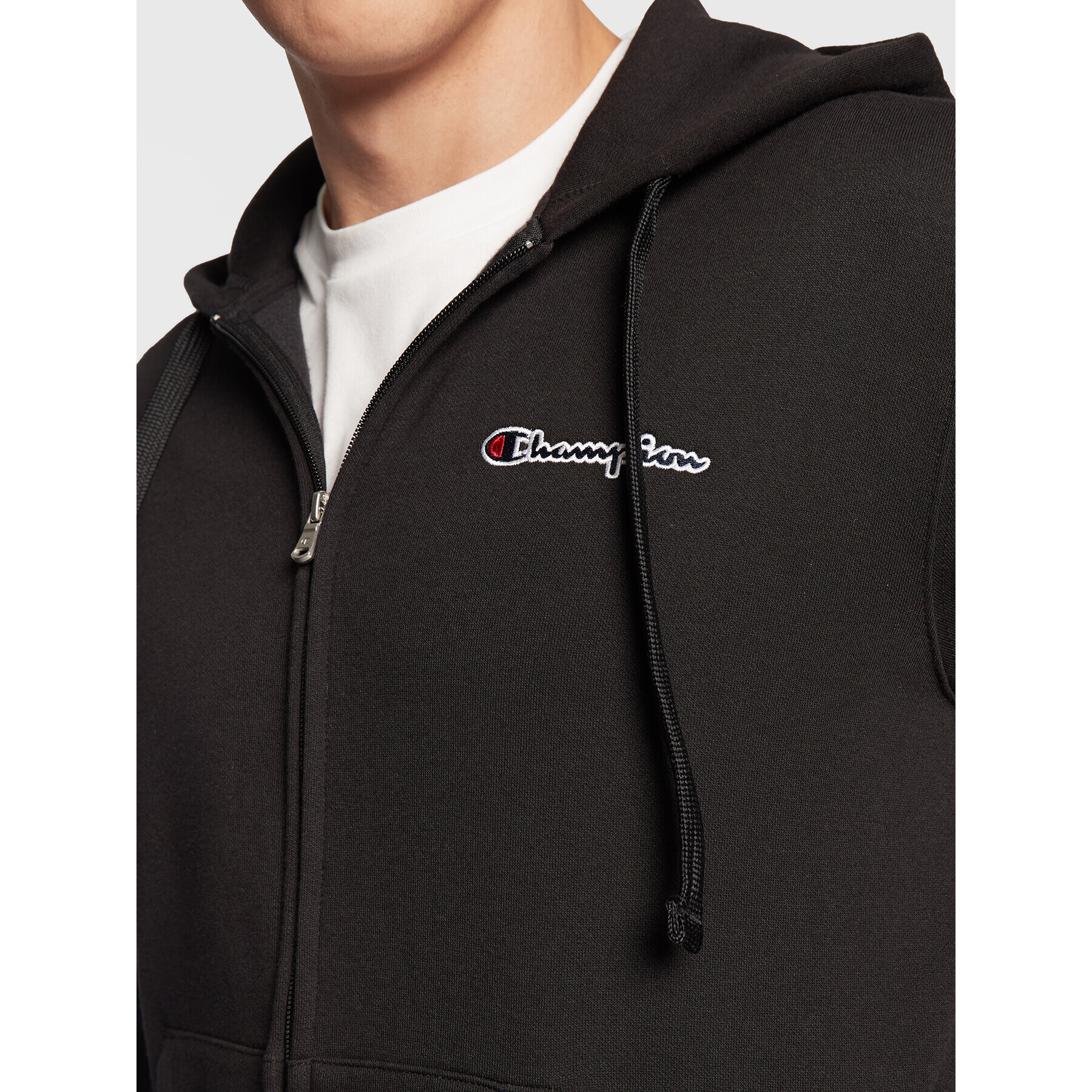 Champion Суитшърт Script Logo Embroidery 217864 Черен Regular Fit - Pepit.bg