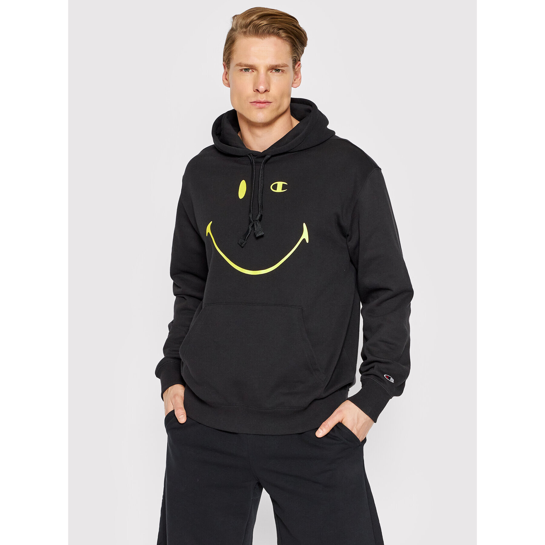 Champion Суитшърт SMILEY 50th Anniversary Edition Icon 218225 Черен Regular Fit - Pepit.bg