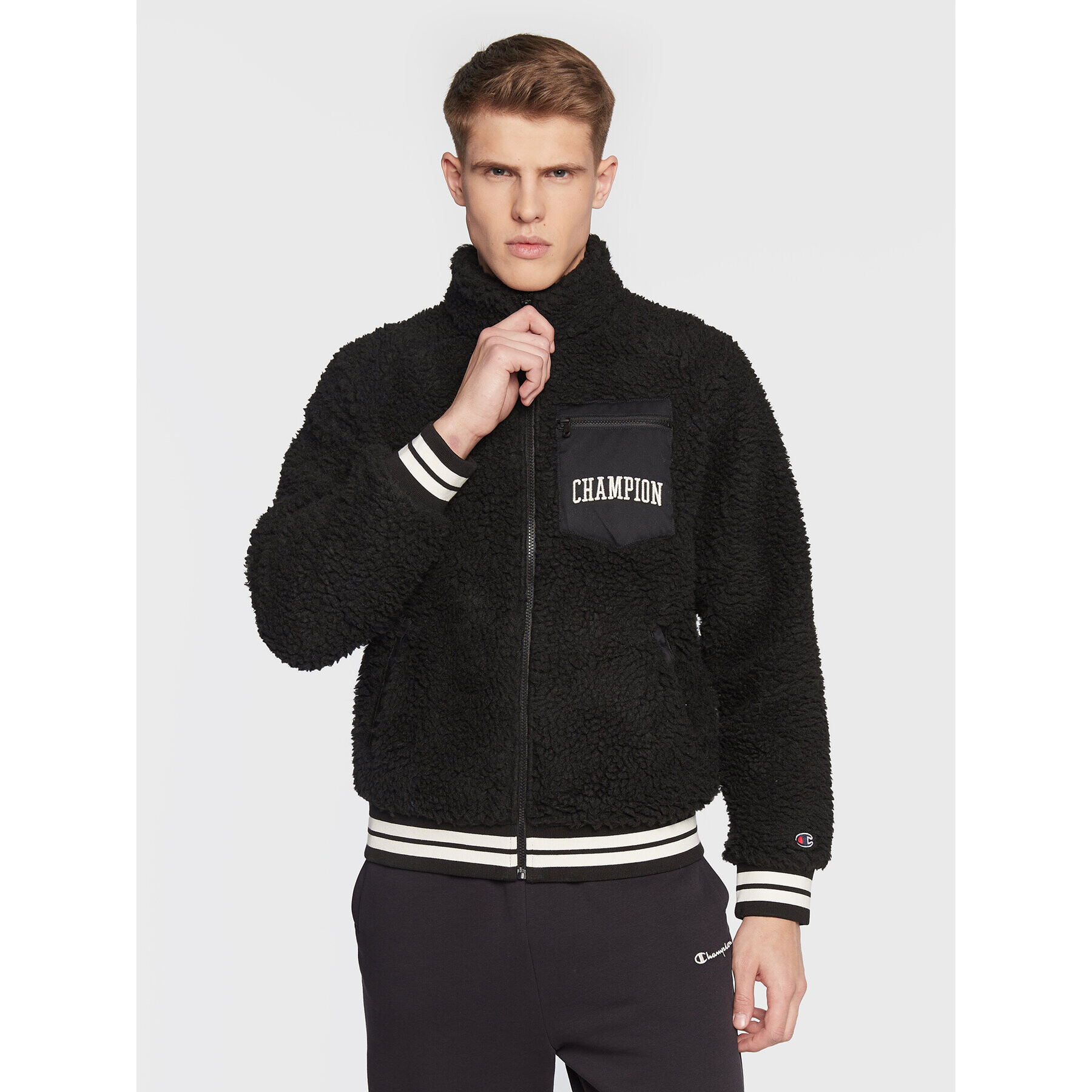 Champion Суитшърт Teddy Fleece 218096 Черен Regular Fit - Pepit.bg