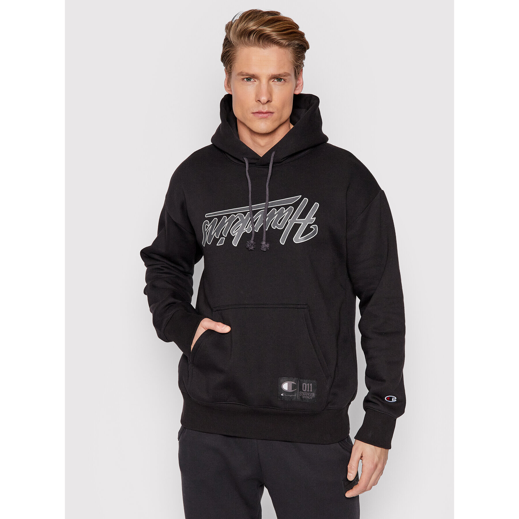 Champion Суитшърт Unisex STRANGER THINGS Hawkins 217751 Черен American Fit - Pepit.bg