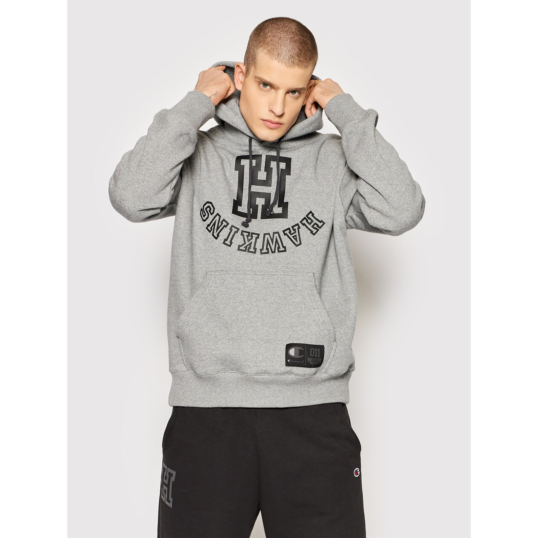 Champion Суитшърт Unisex STRANGER THINGS Hawkins 217751 Сив American Fit - Pepit.bg