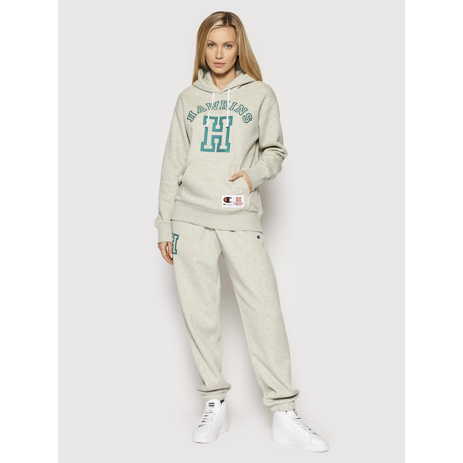 Champion Суитшърт Unisex STRANGER THINGS Hawkins 217751 Сив Regular Fit - Pepit.bg