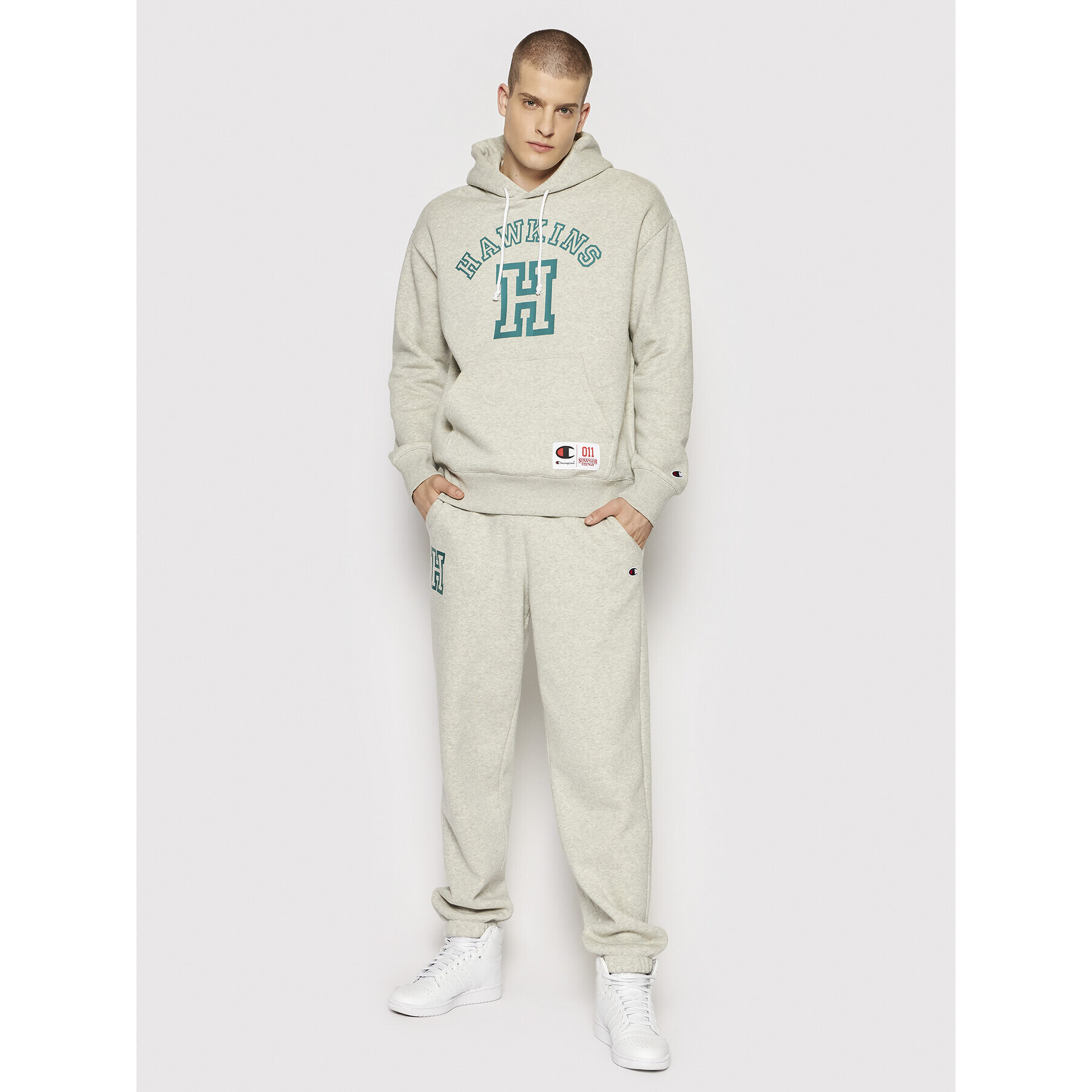 Champion Суитшърт Unisex STRANGER THINGS Hawkins 217751 Сив Regular Fit - Pepit.bg