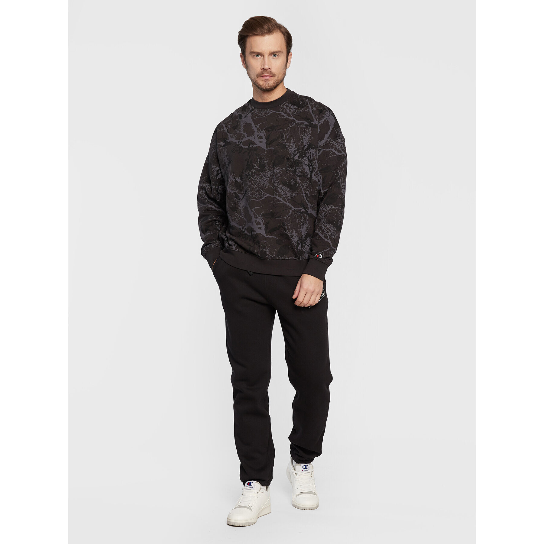 Champion Суитшърт Urban Leisure 217915 Черен Regular Fit - Pepit.bg