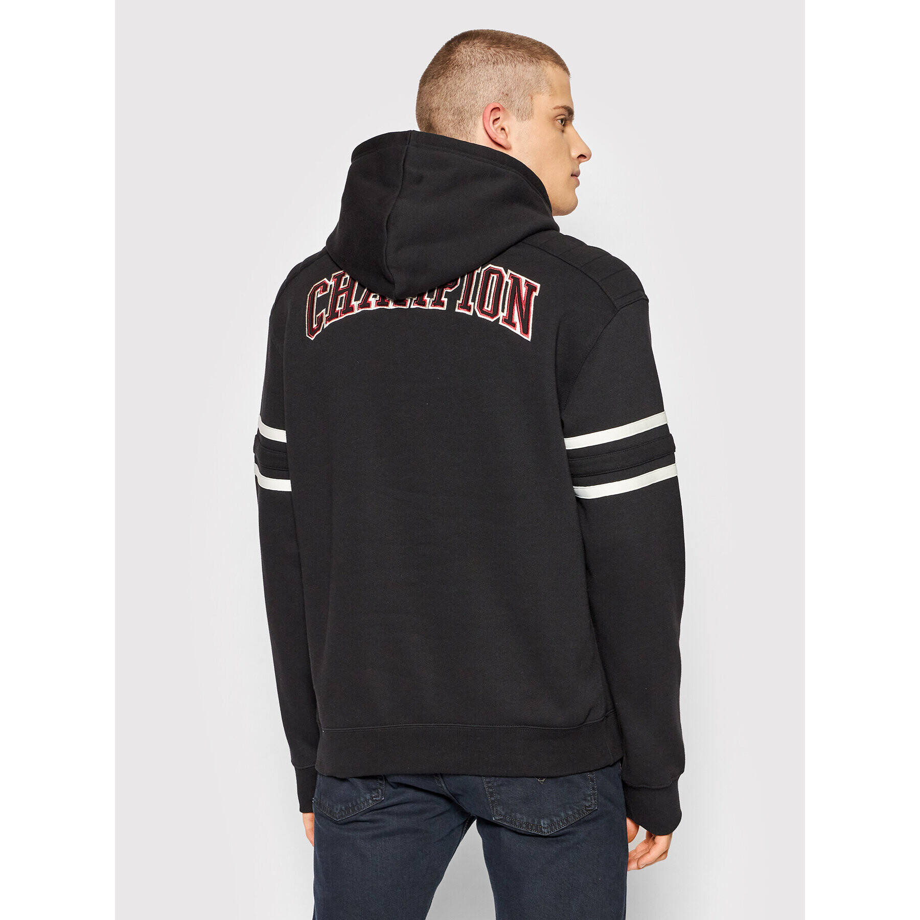 Champion Суитшърт Varsity Script Logo 216577 Черен Custom Fit - Pepit.bg