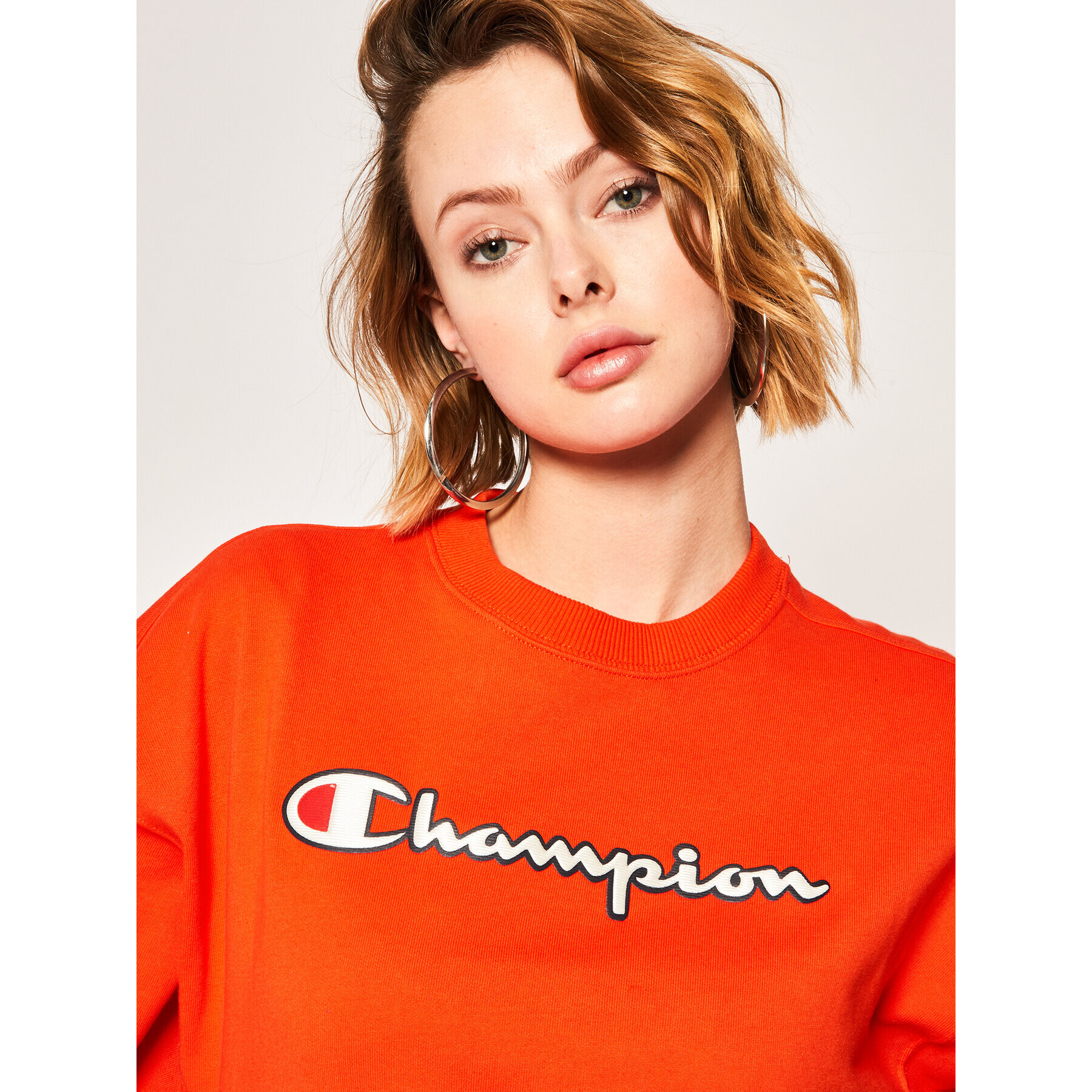 Champion Суитшърт Vintage Script Logo 112640 Червен Custom Fit - Pepit.bg